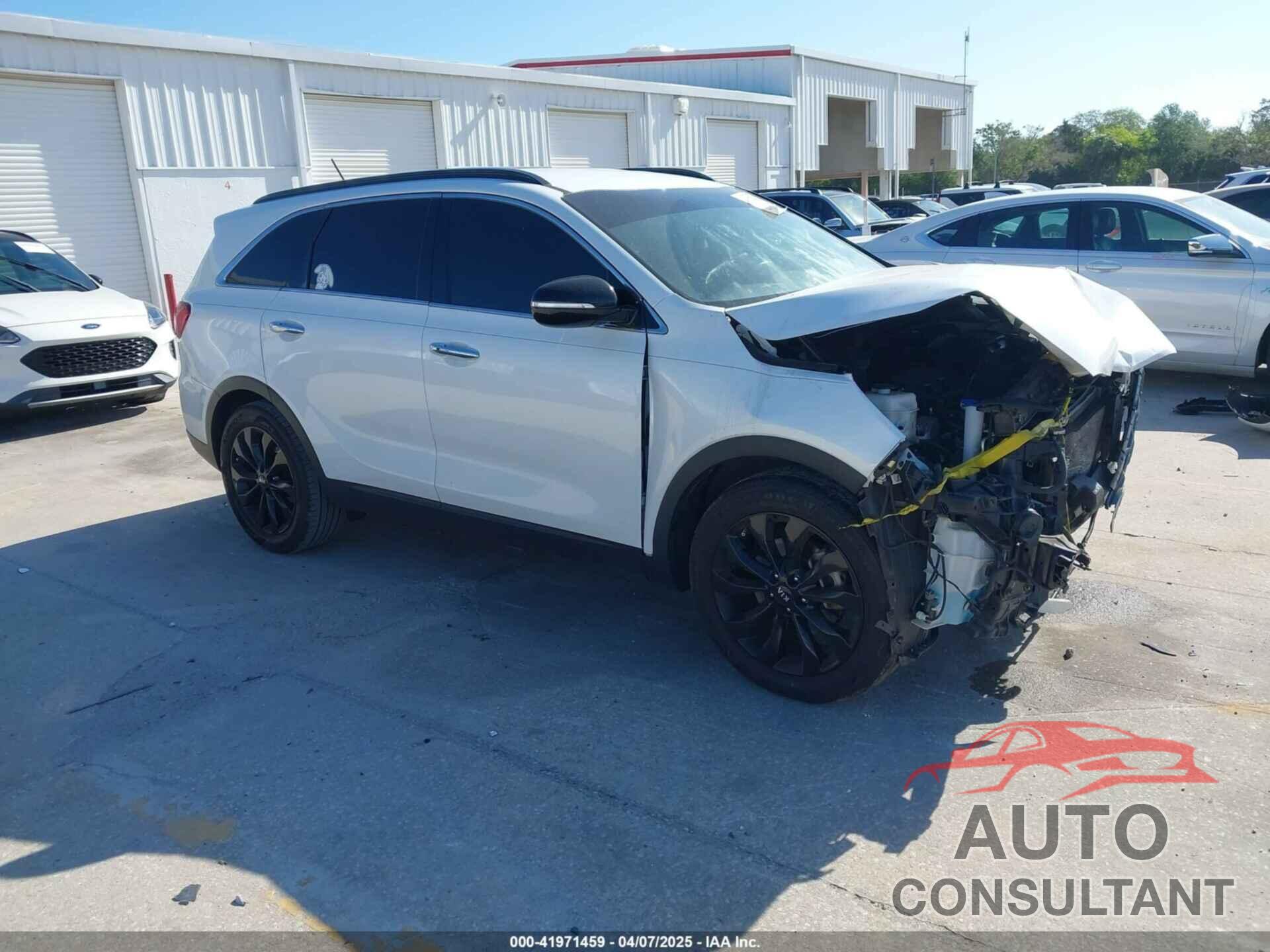 KIA SORENTO 2020 - 5XYPG4A56LG655600