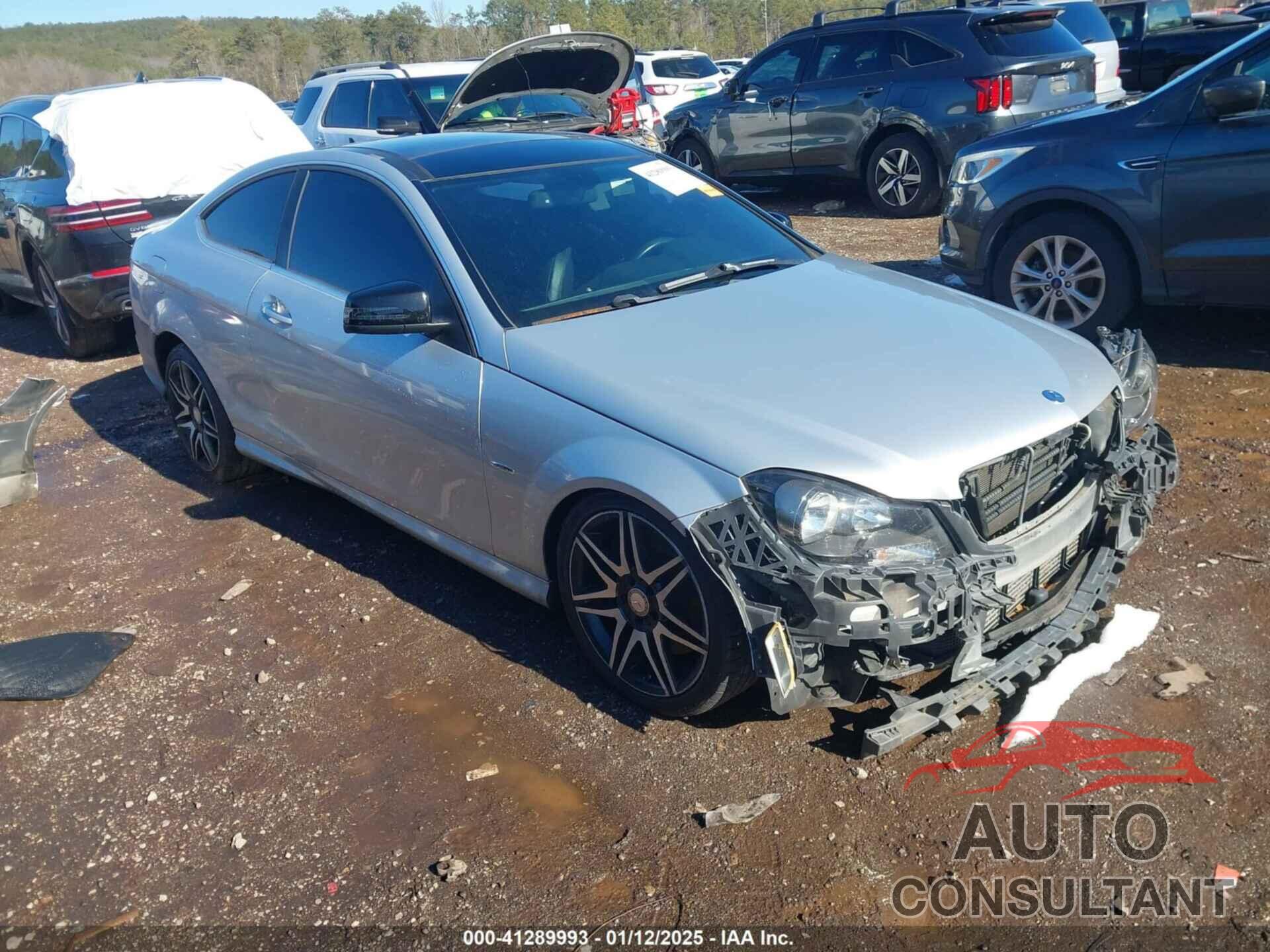 MERCEDES-BENZ C 250 2015 - WDDGJ4HB5FG398188