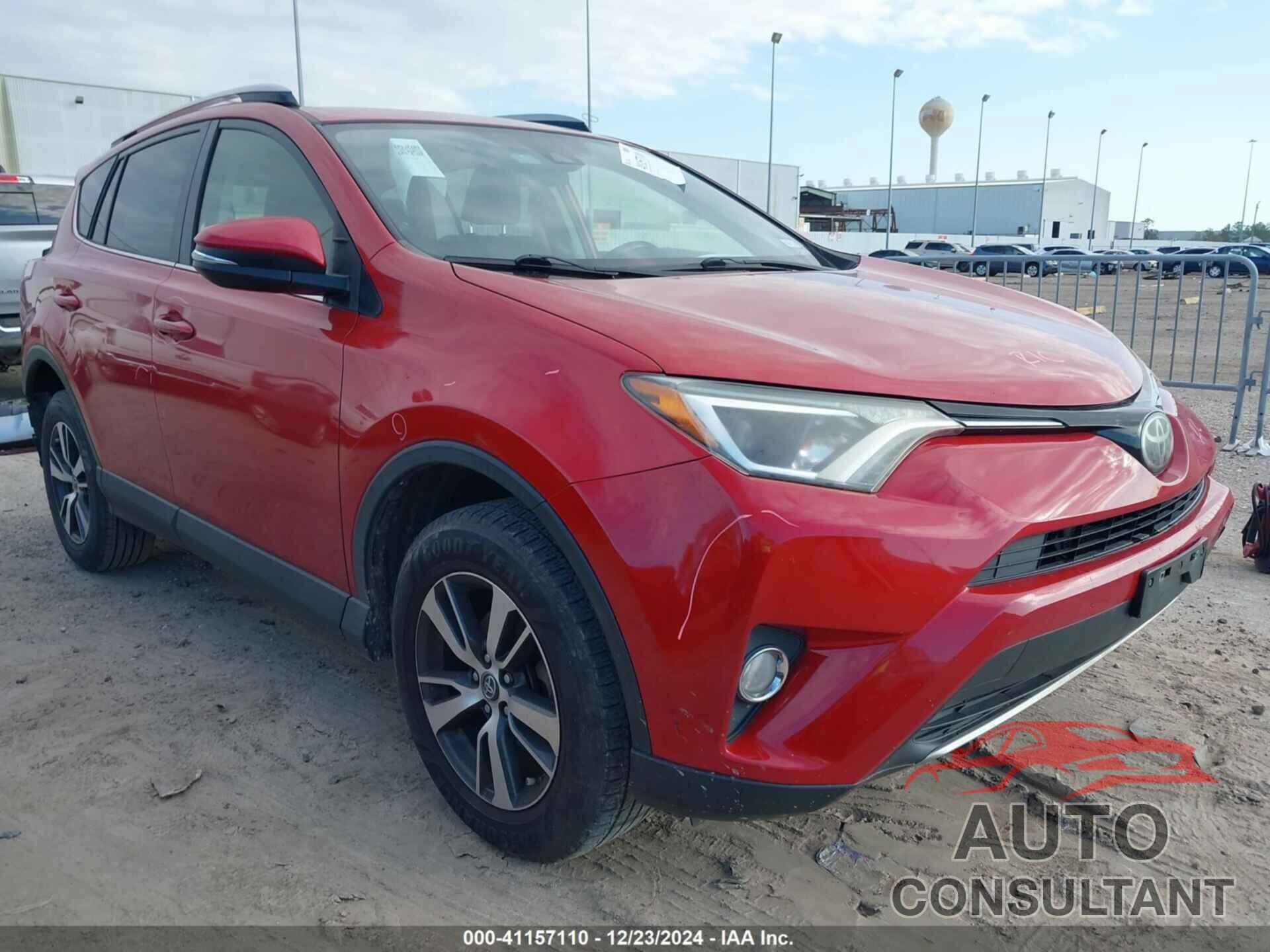 TOYOTA RAV4 2017 - JTMRFREV2HJ152589