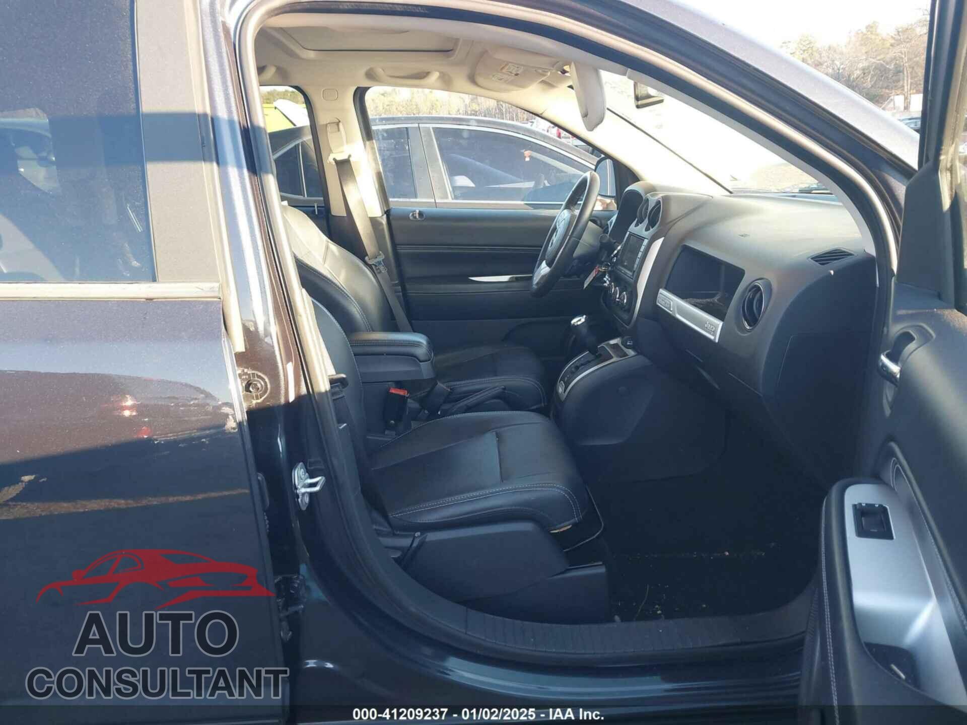 JEEP COMPASS 2015 - 1C4NJCEA0FD210511