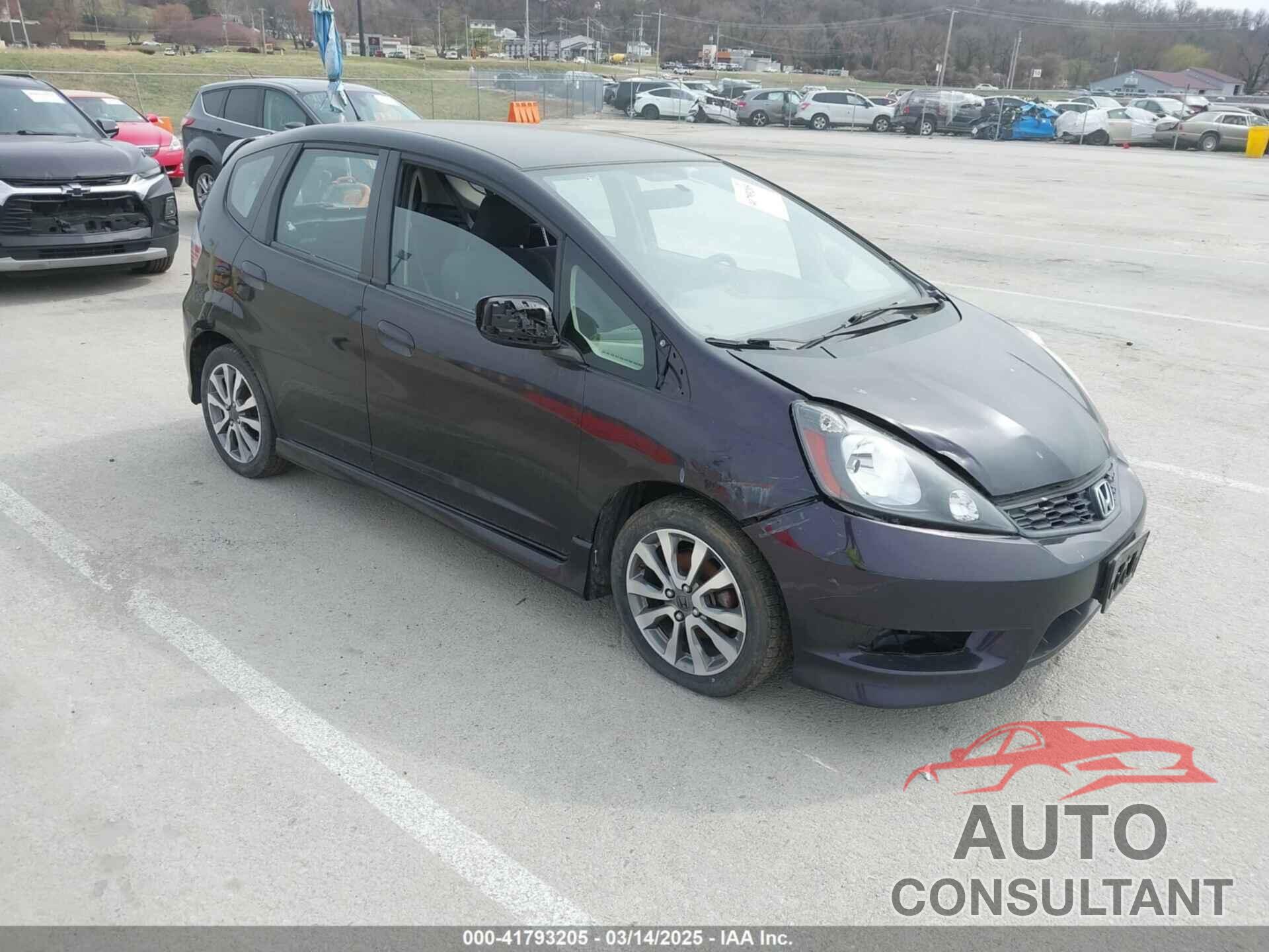 HONDA FIT 2013 - JHMGE8H53DC049498
