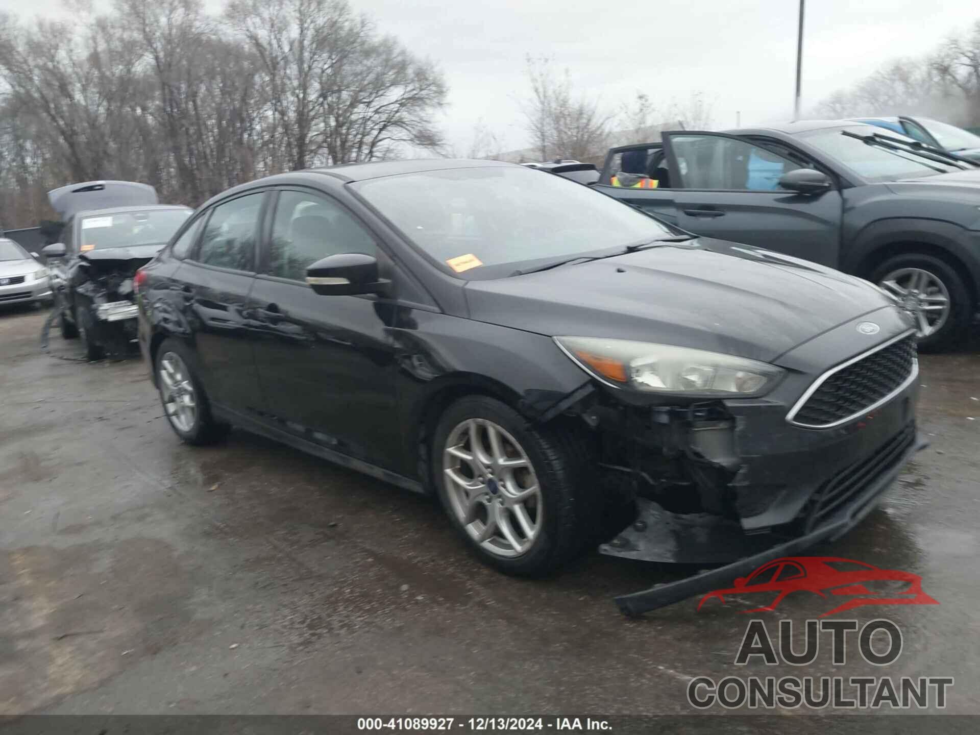 FORD FOCUS 2015 - 1FADP3F25FL261354