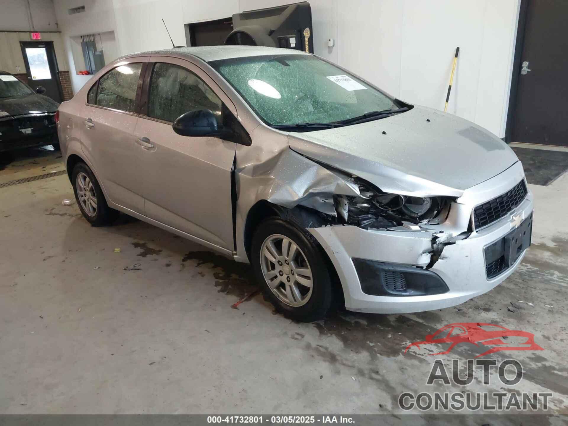 CHEVROLET SONIC 2016 - 1G1JC5SH0G4138189