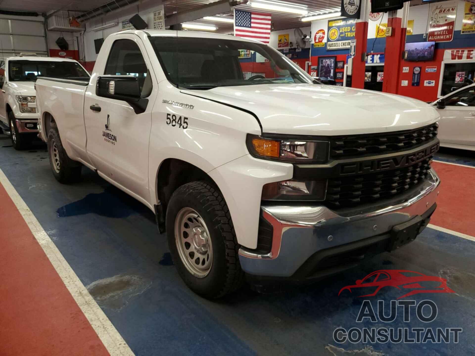 CHEVROLET SILVERADO 2019 - 3GCNWAEHXKG268352