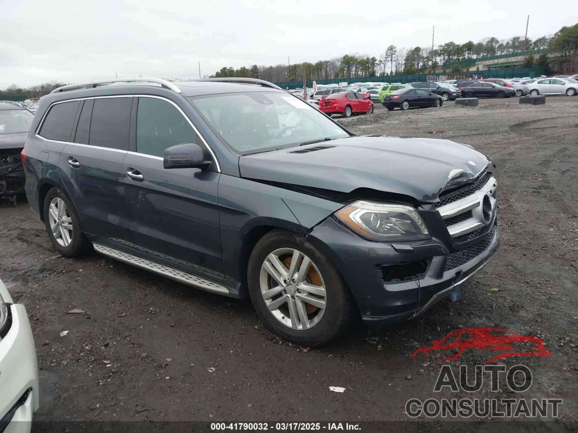 MERCEDES-BENZ GL 450 2013 - 4JGDF7CE7DA246264