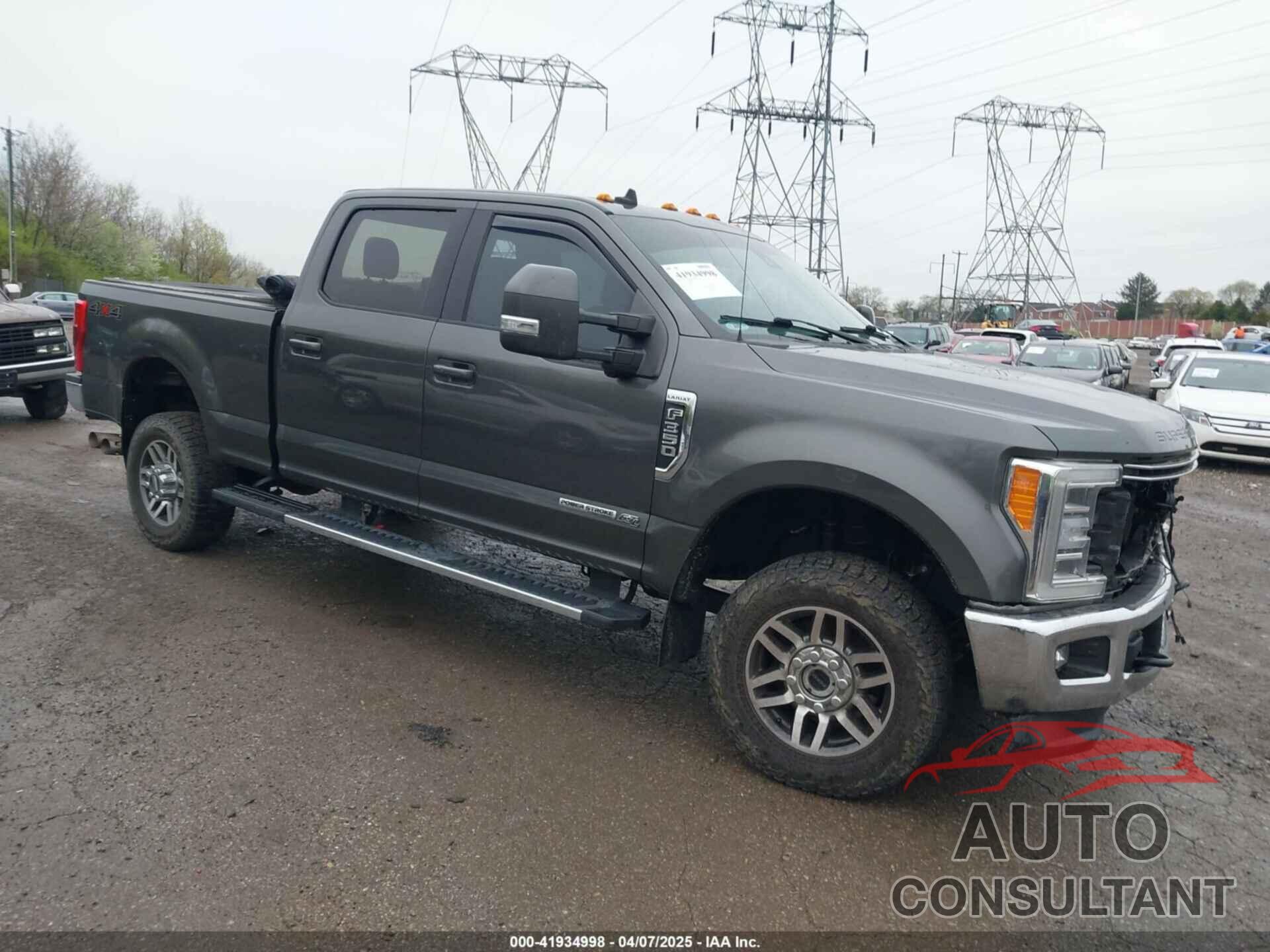 FORD F-350 2019 - 1FT8W3BT9KEE17584