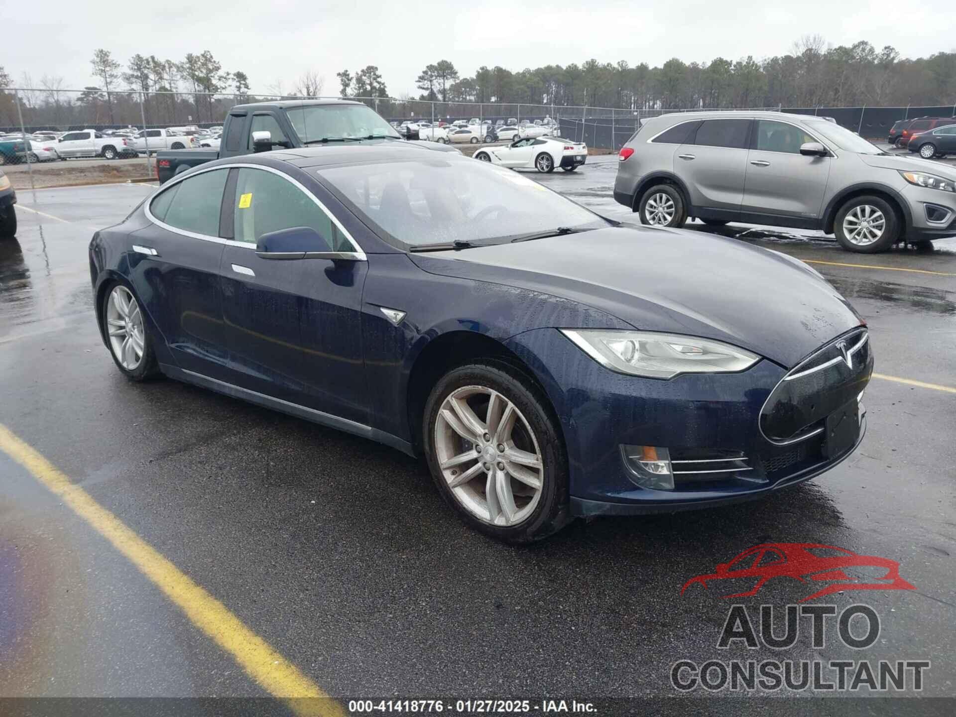 TESLA MODEL S 2014 - 5YJSA1H16EFP51444