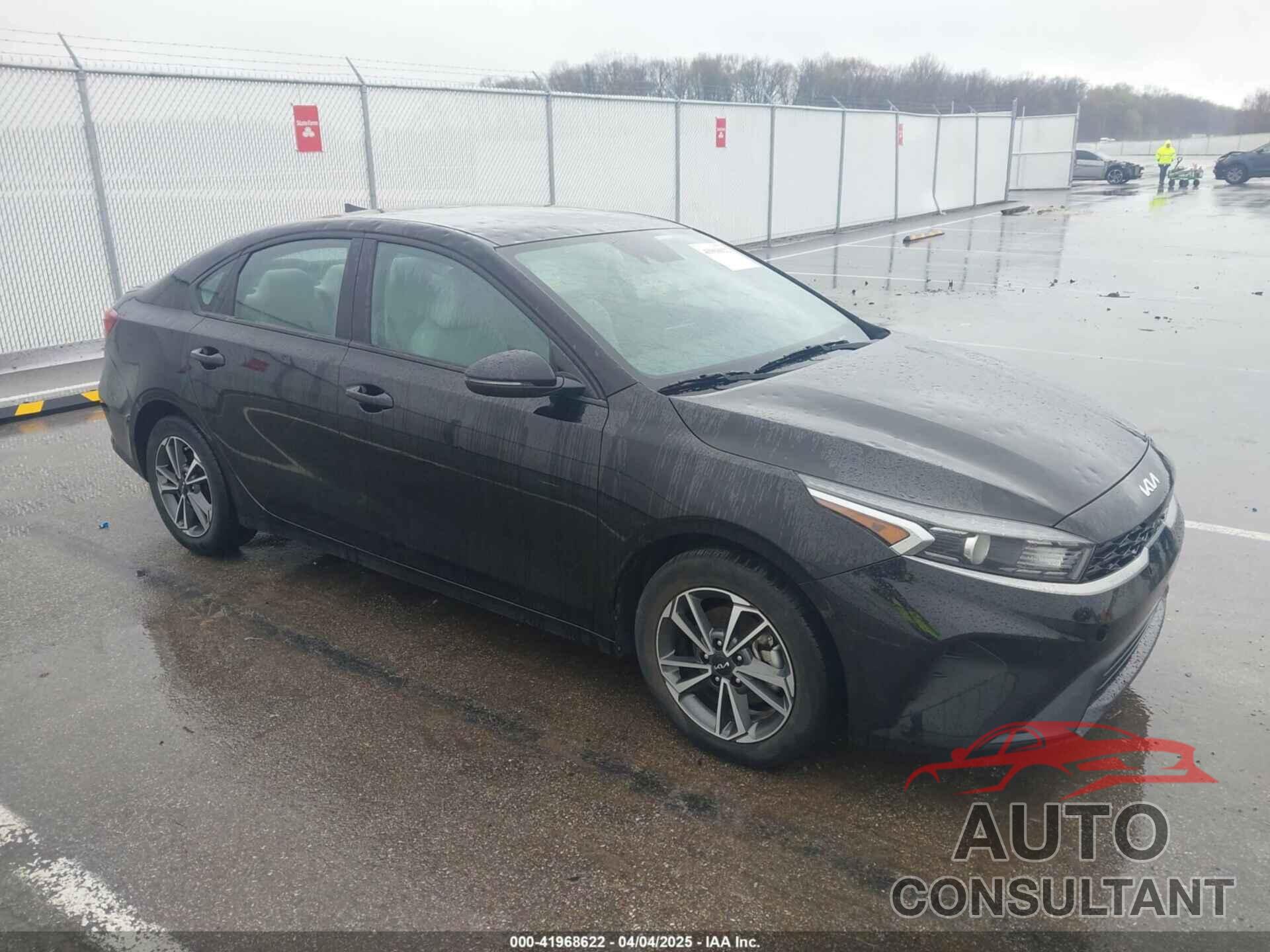 KIA FORTE 2023 - 3KPF24AD5PE589433