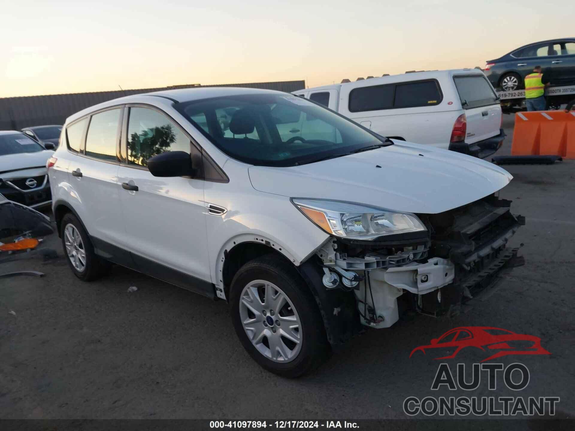 FORD ESCAPE 2016 - 1FMCU0F72GUC80461