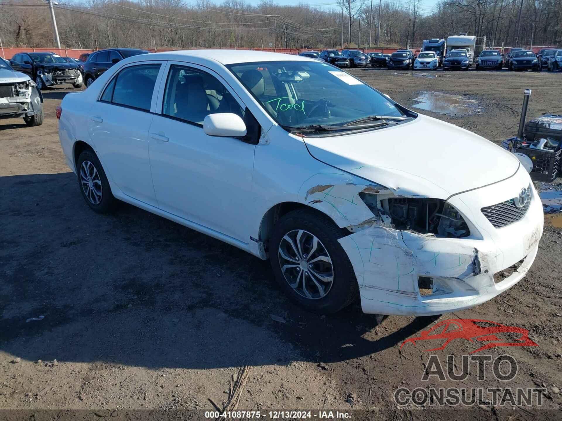 TOYOTA COROLLA 2009 - JTDBL40E09J028696