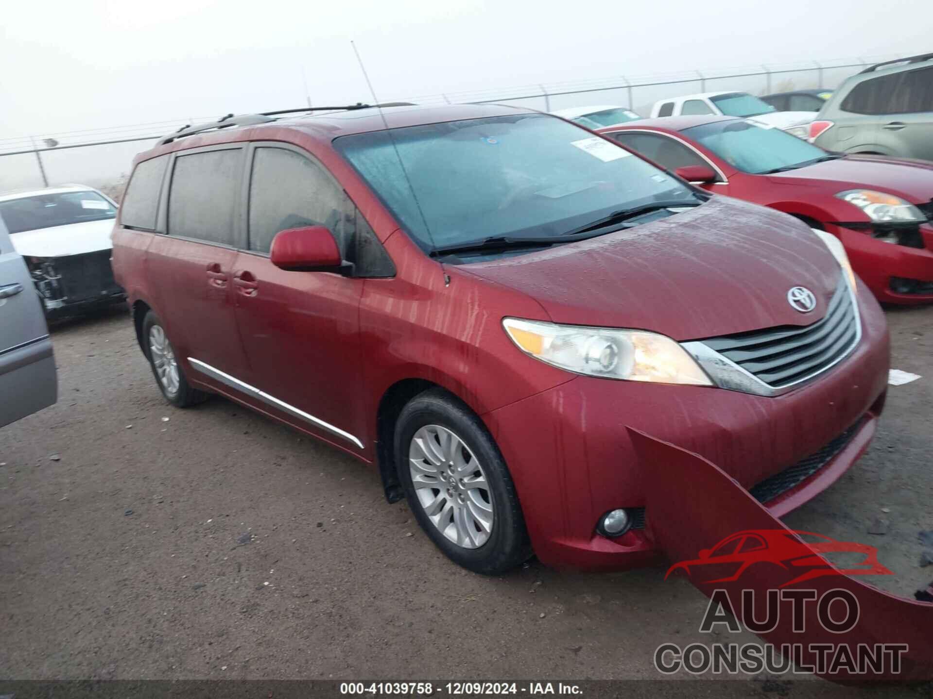 TOYOTA SIENNA 2013 - 5TDYK3DC4DS293391