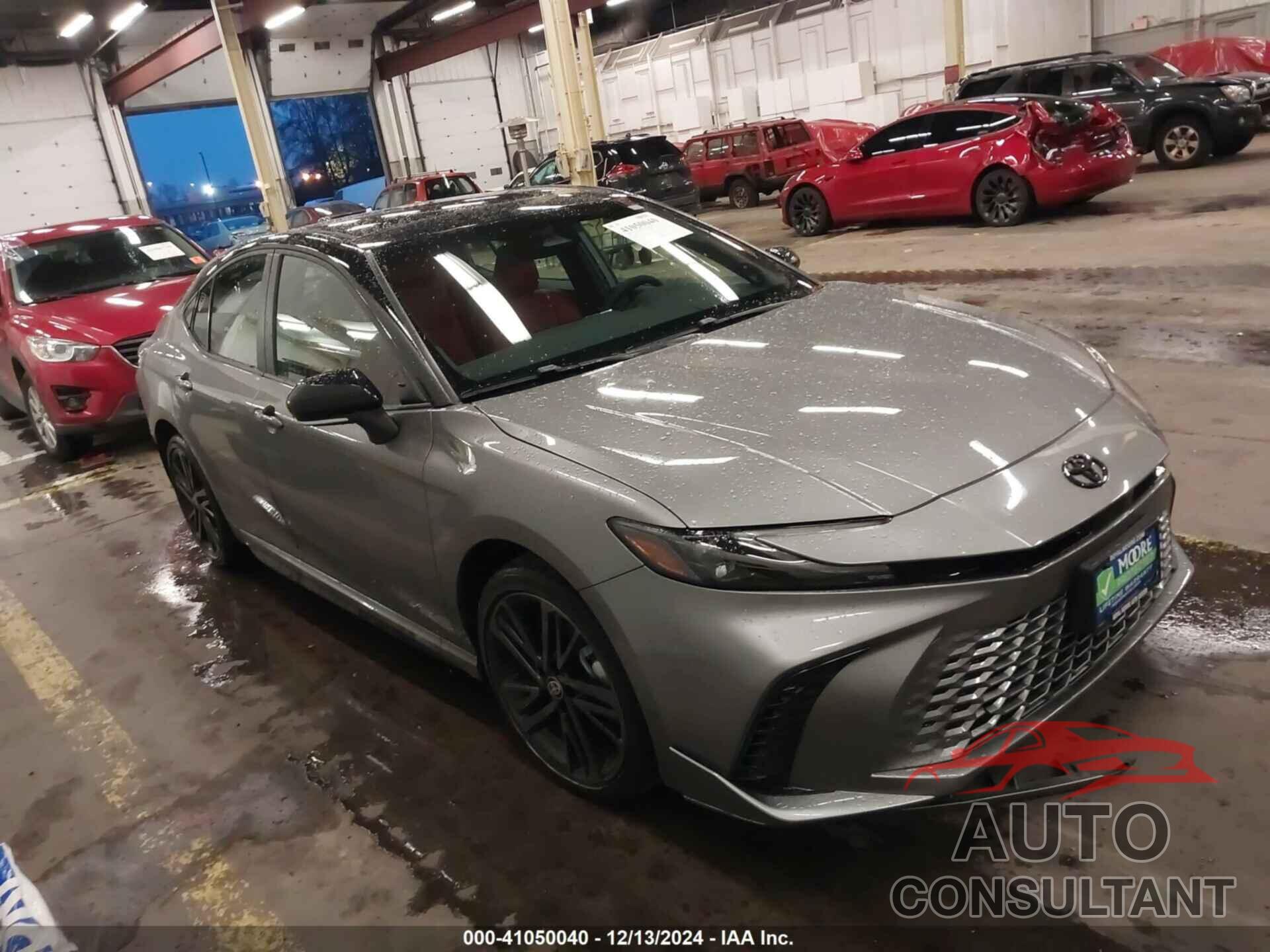 TOYOTA CAMRY 2025 - 4T1DBADK0SU512667