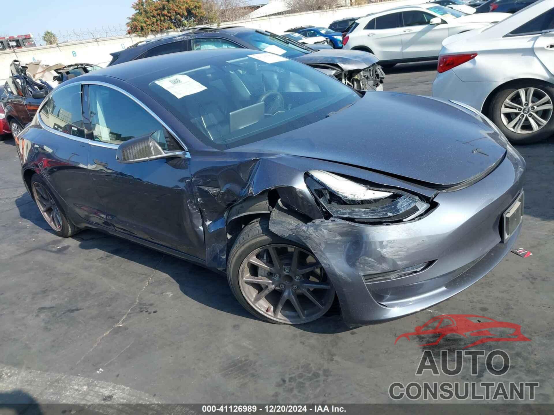 TESLA MODEL 3 2020 - 5YJ3E1EA5LF644086
