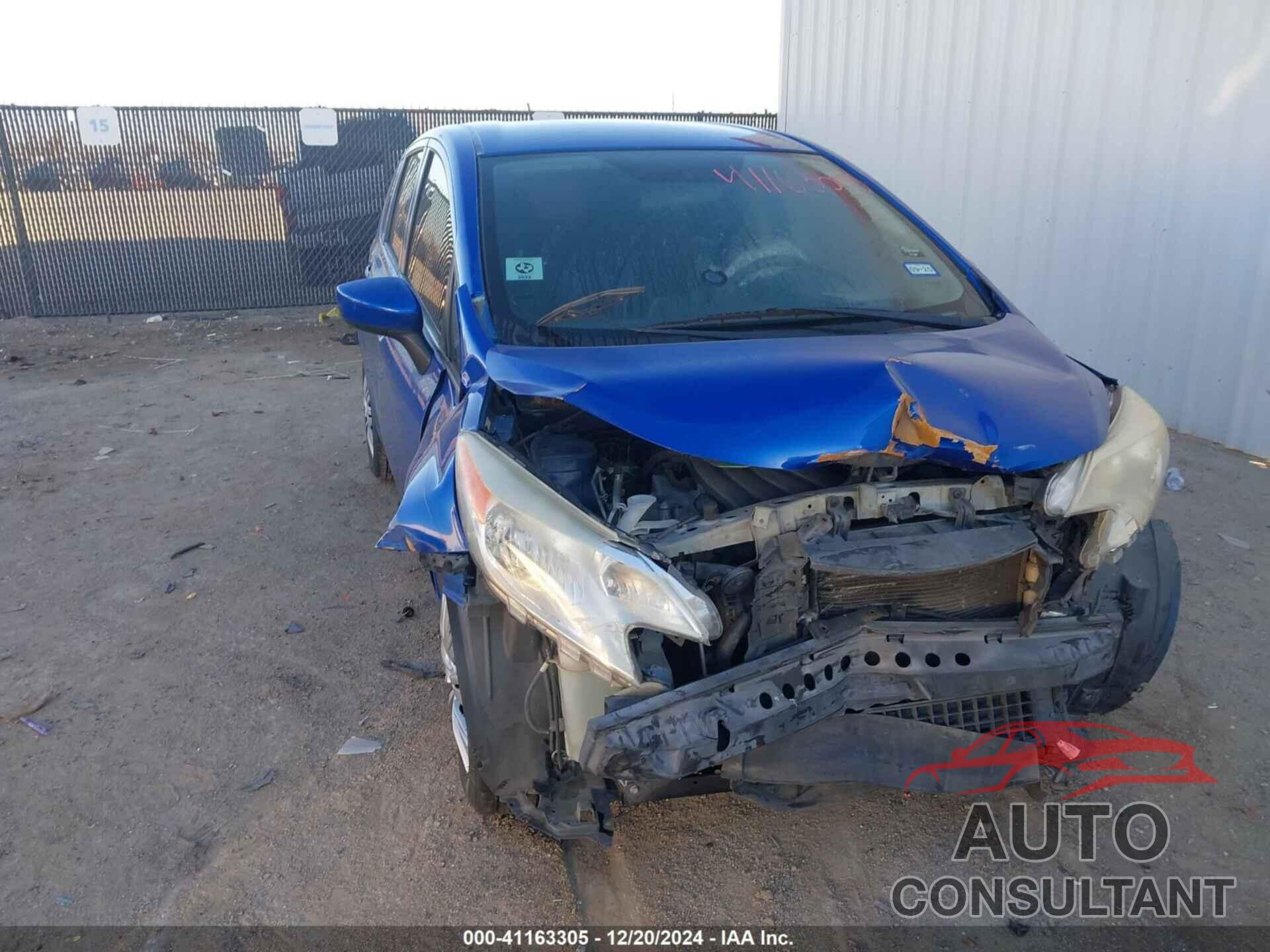 NISSAN VERSA NOTE 2015 - 3N1CE2CP3FL366147