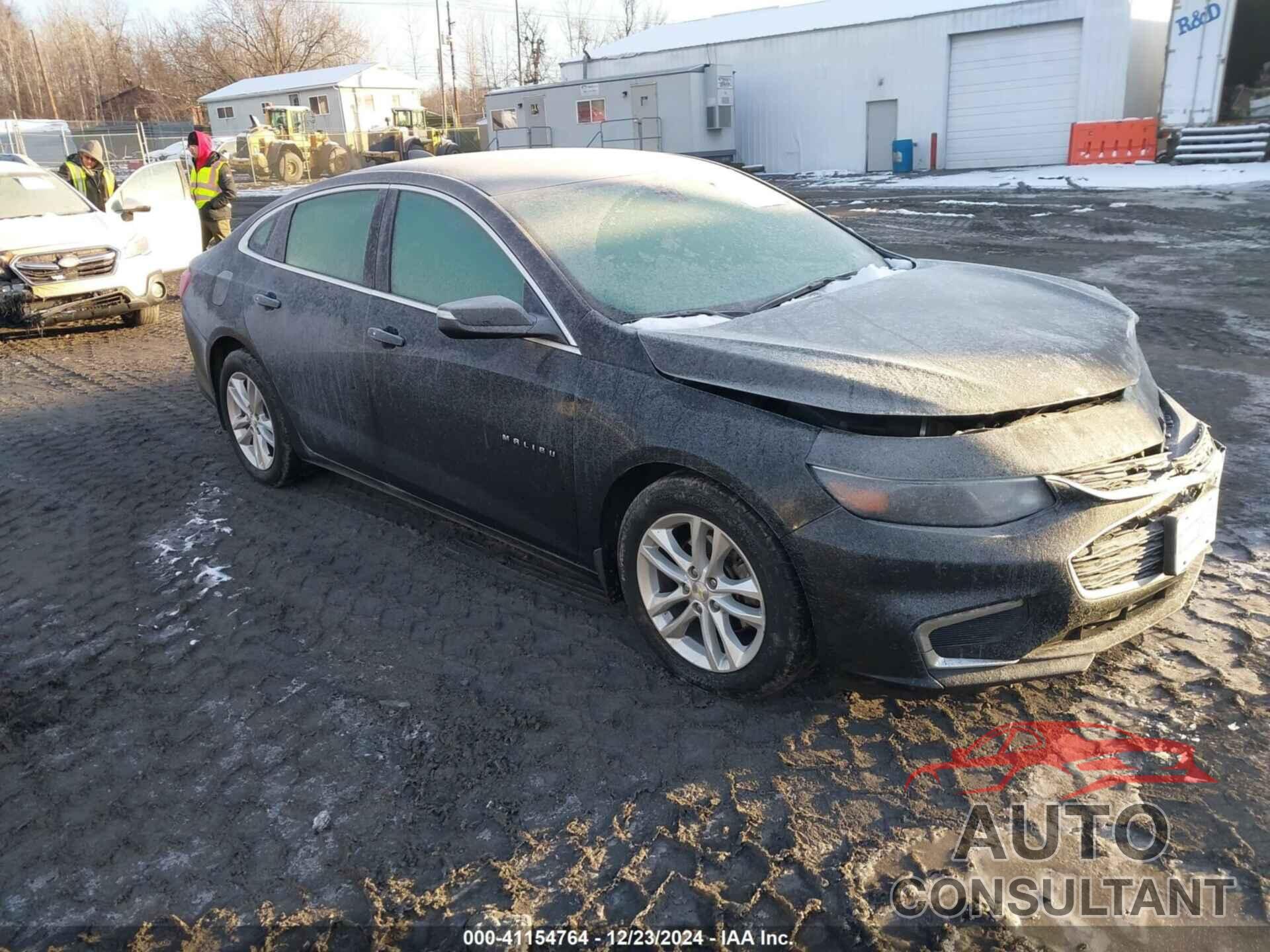 CHEVROLET MALIBU 2018 - 1G1ZD5ST7JF115623