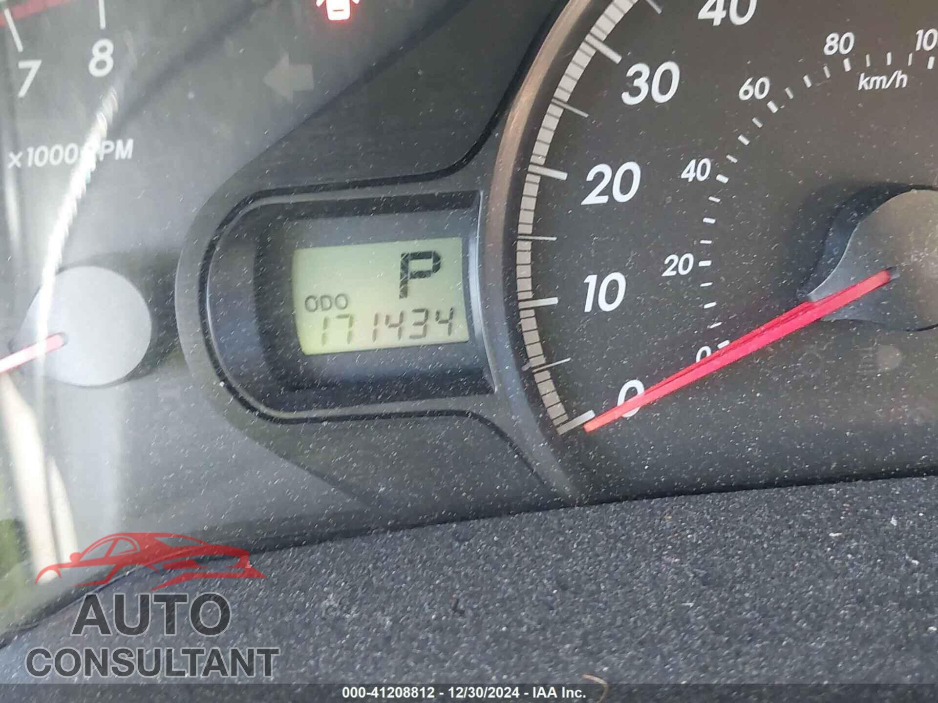 TOYOTA SIENNA 2011 - 5TDKK3DC0BS067884