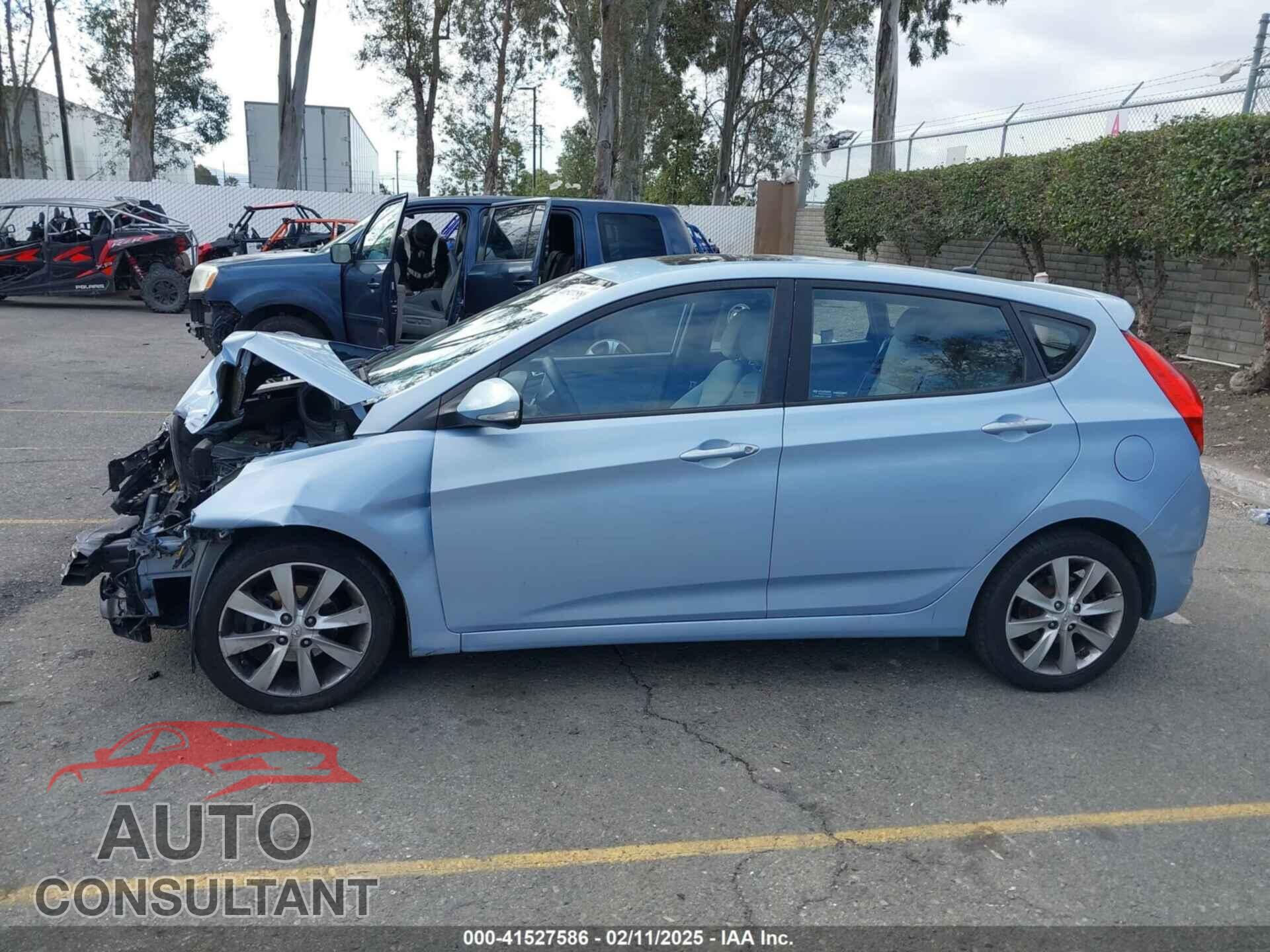 HYUNDAI ACCENT 2014 - KMHCU5AEXEU158091