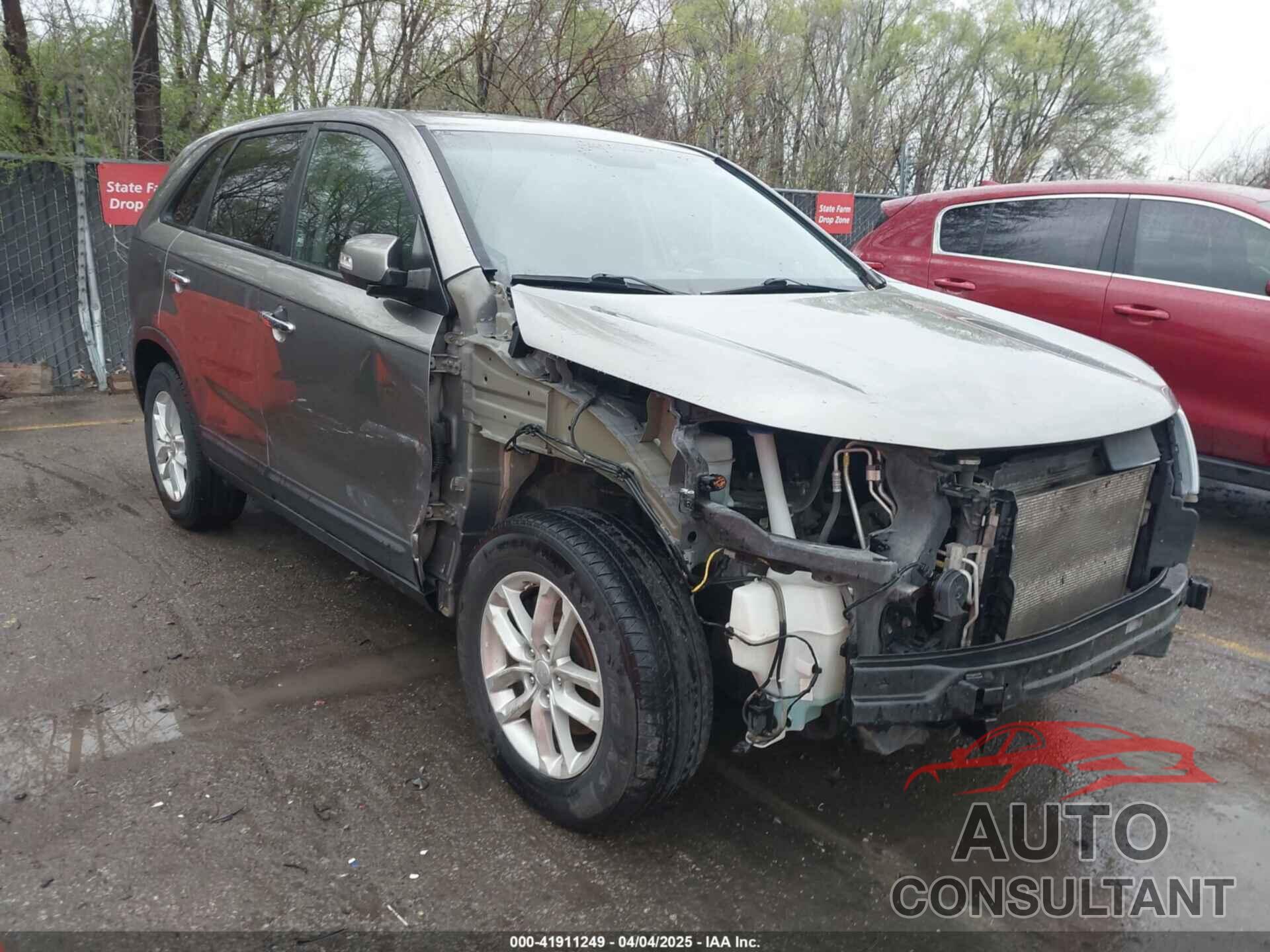 KIA SORENTO 2014 - 5XYKT3A67EG477367