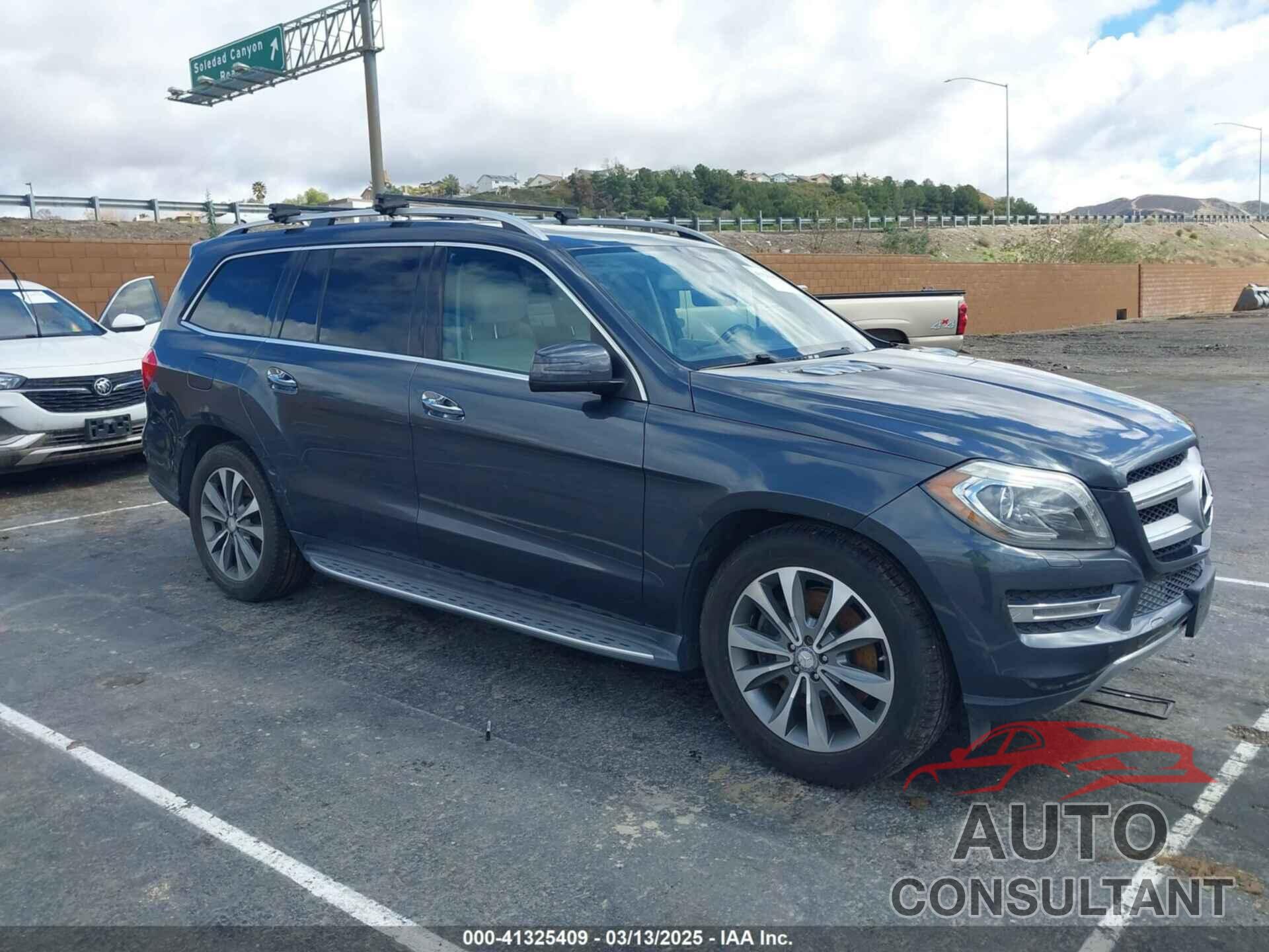 MERCEDES-BENZ GL 450 2013 - 4JGDF7CE4DA203615