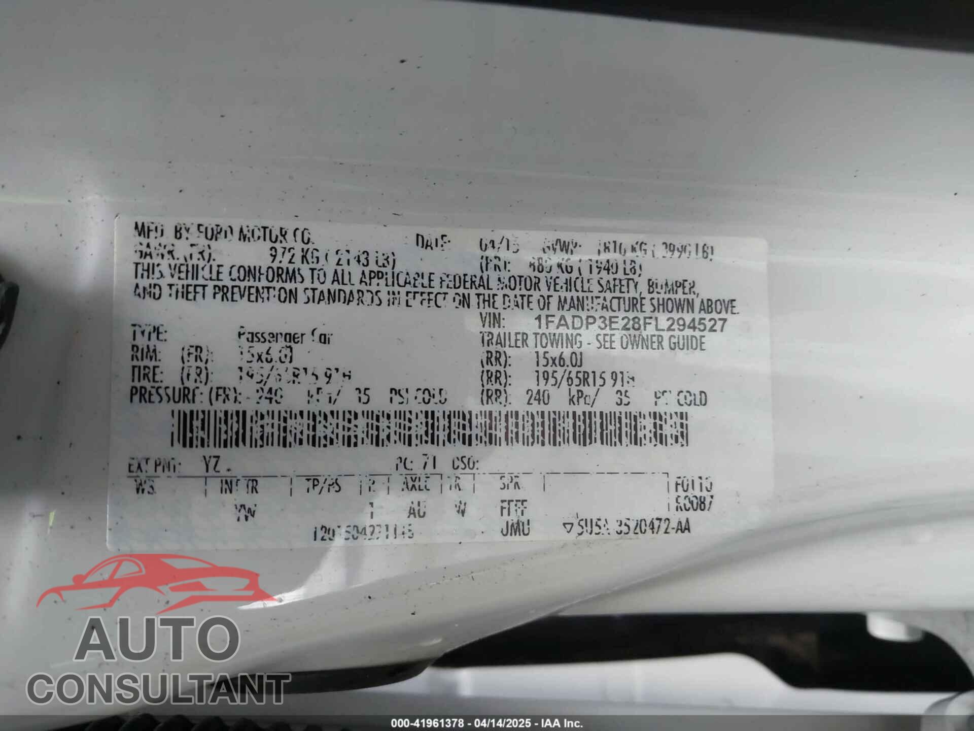 FORD FOCUS 2015 - 1FADP3E28FL294527