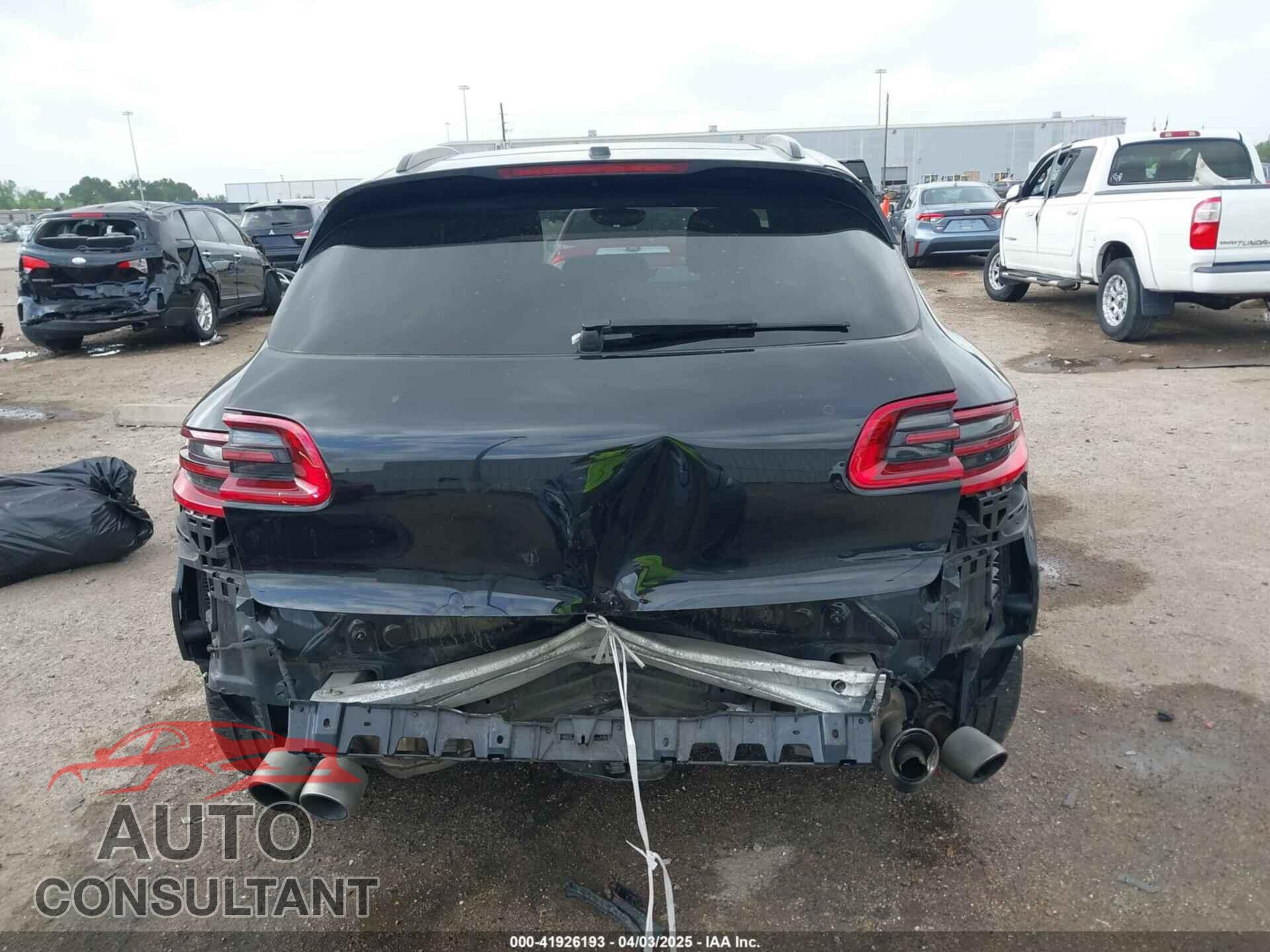 PORSCHE MACAN 2016 - WP1AB2A57GLB54670