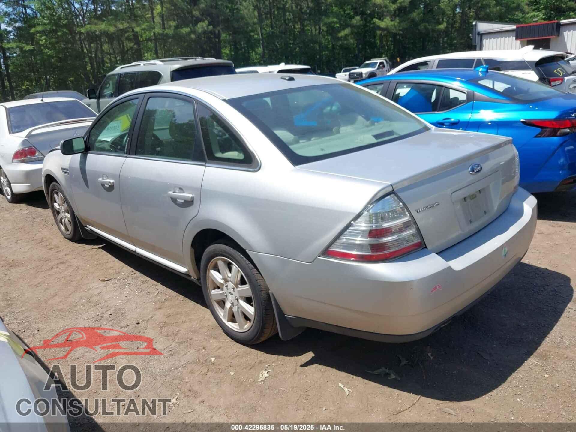FORD TAURUS 2009 - 1FAHP23W69G120454