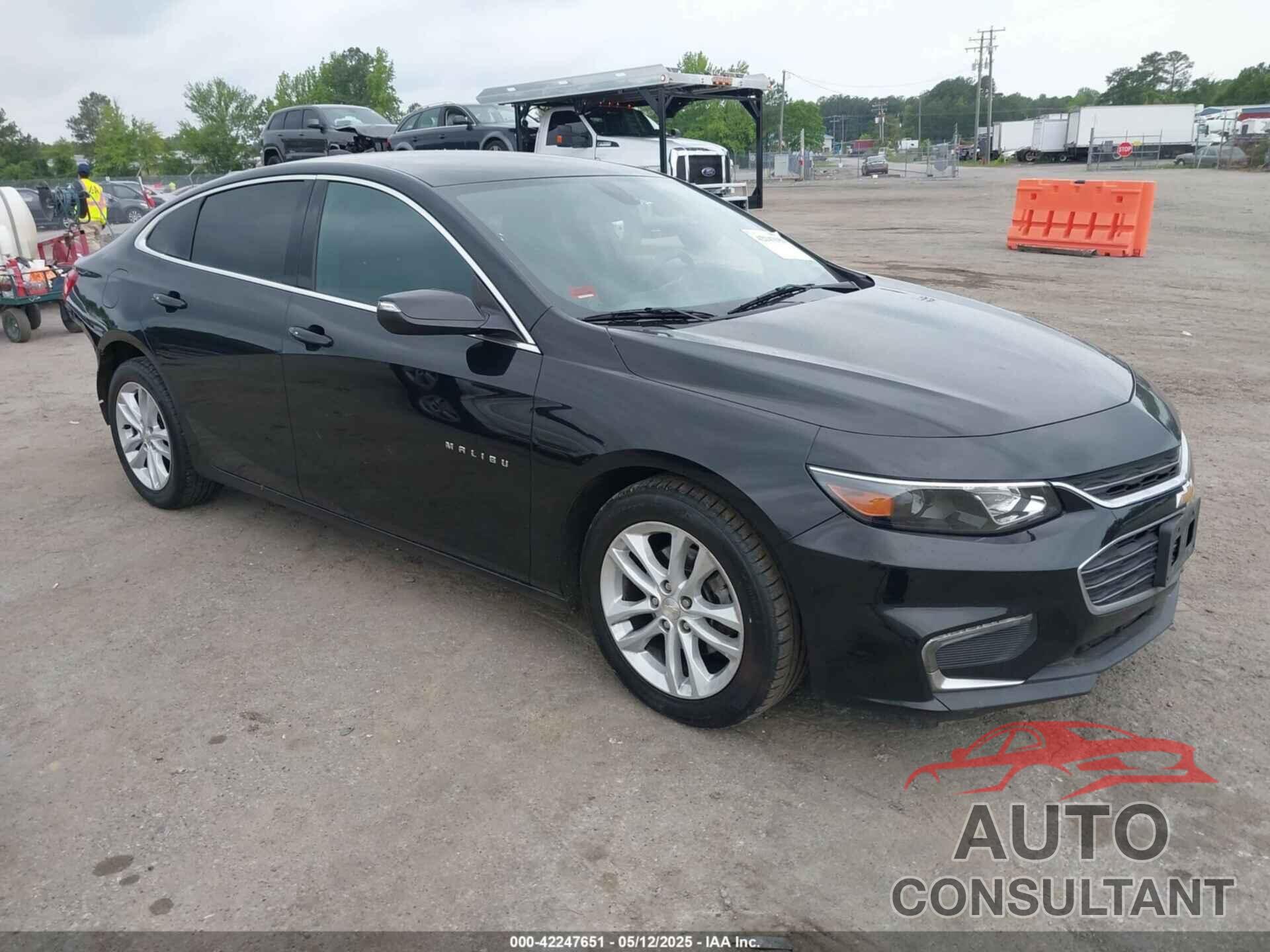 CHEVROLET MALIBU 2018 - 1G1ZD5ST5JF104698
