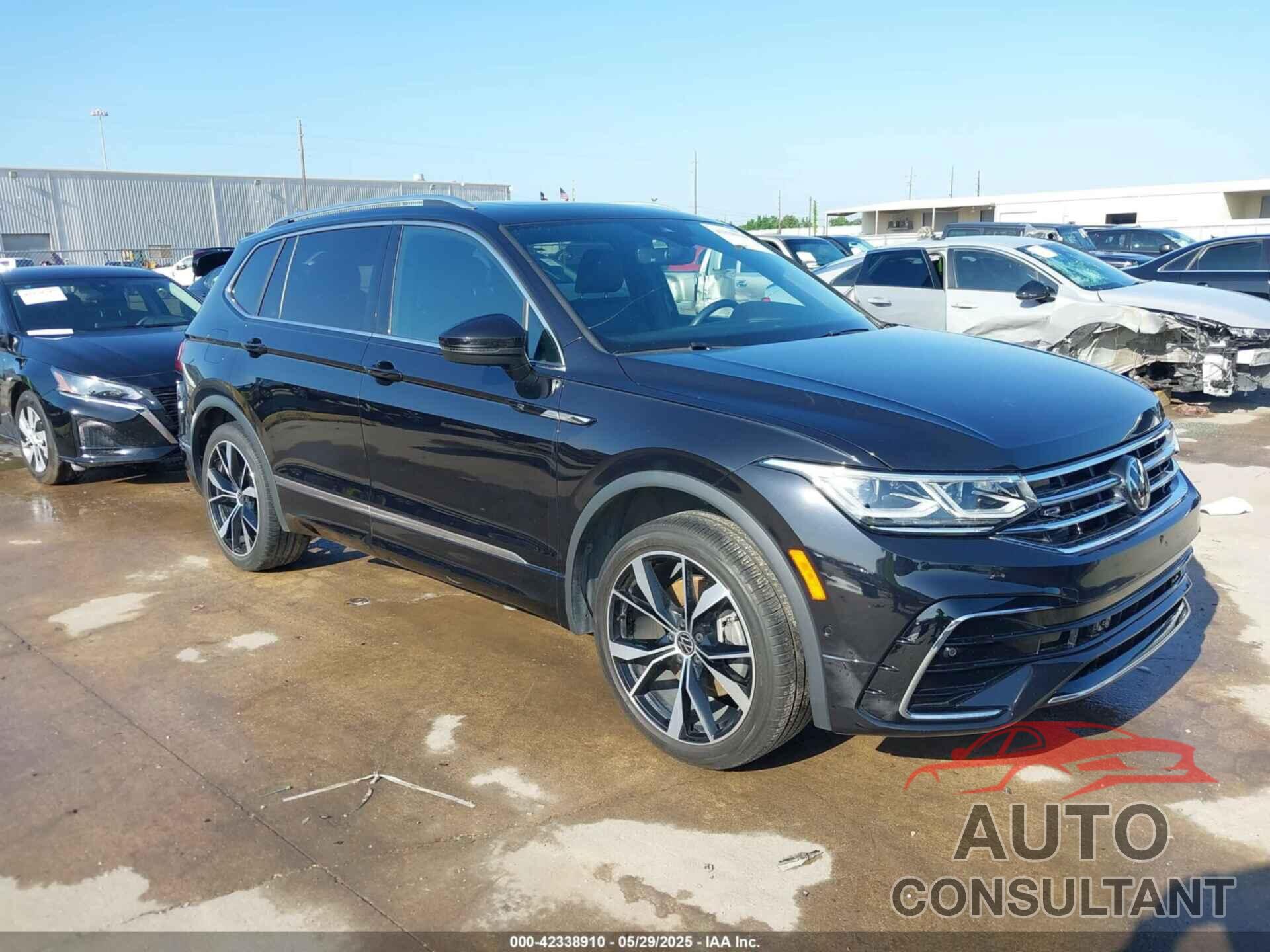 VOLKSWAGEN TIGUAN 2022 - 3VV4B7AX6NM090387