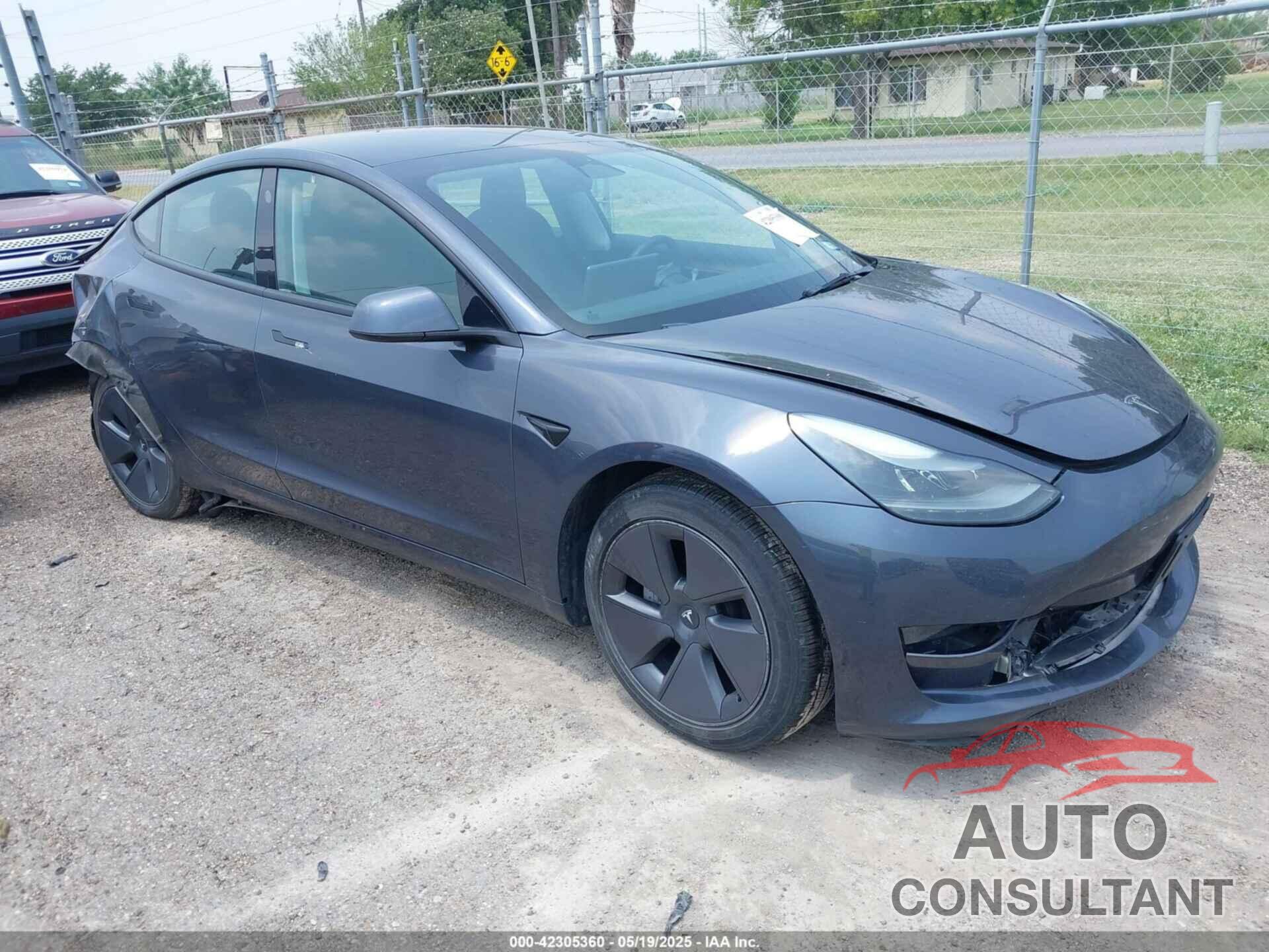 TESLA MODEL 3 2023 - 5YJ3E1EA7PF409243