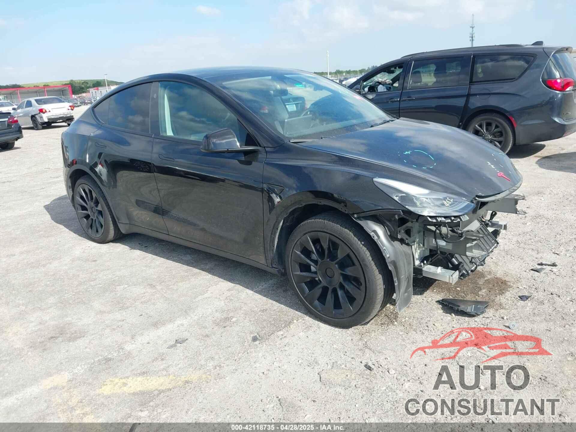 TESLA MODEL Y 2024 - 7SAYGDEE9RA293261