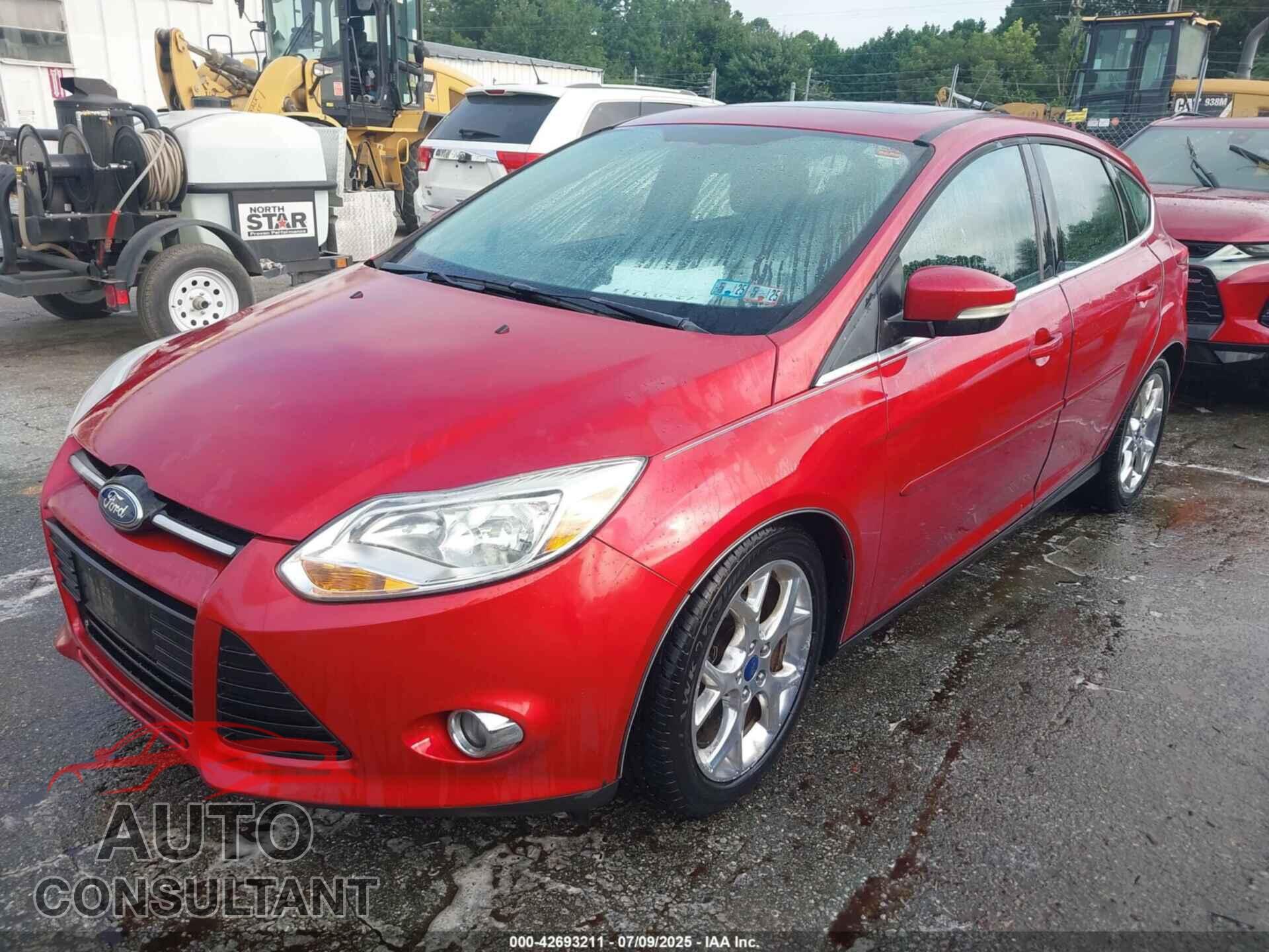 FORD FOCUS 2012 - 1FAHP3F2XCL443354