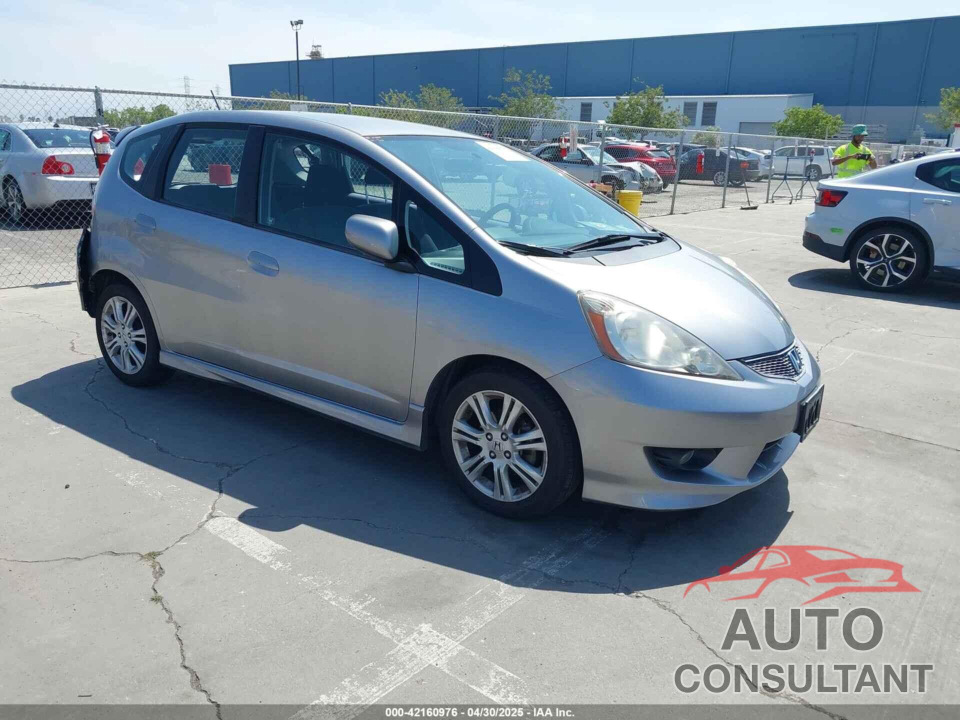 HONDA FIT 2010 - JHMGE8H67AS018913