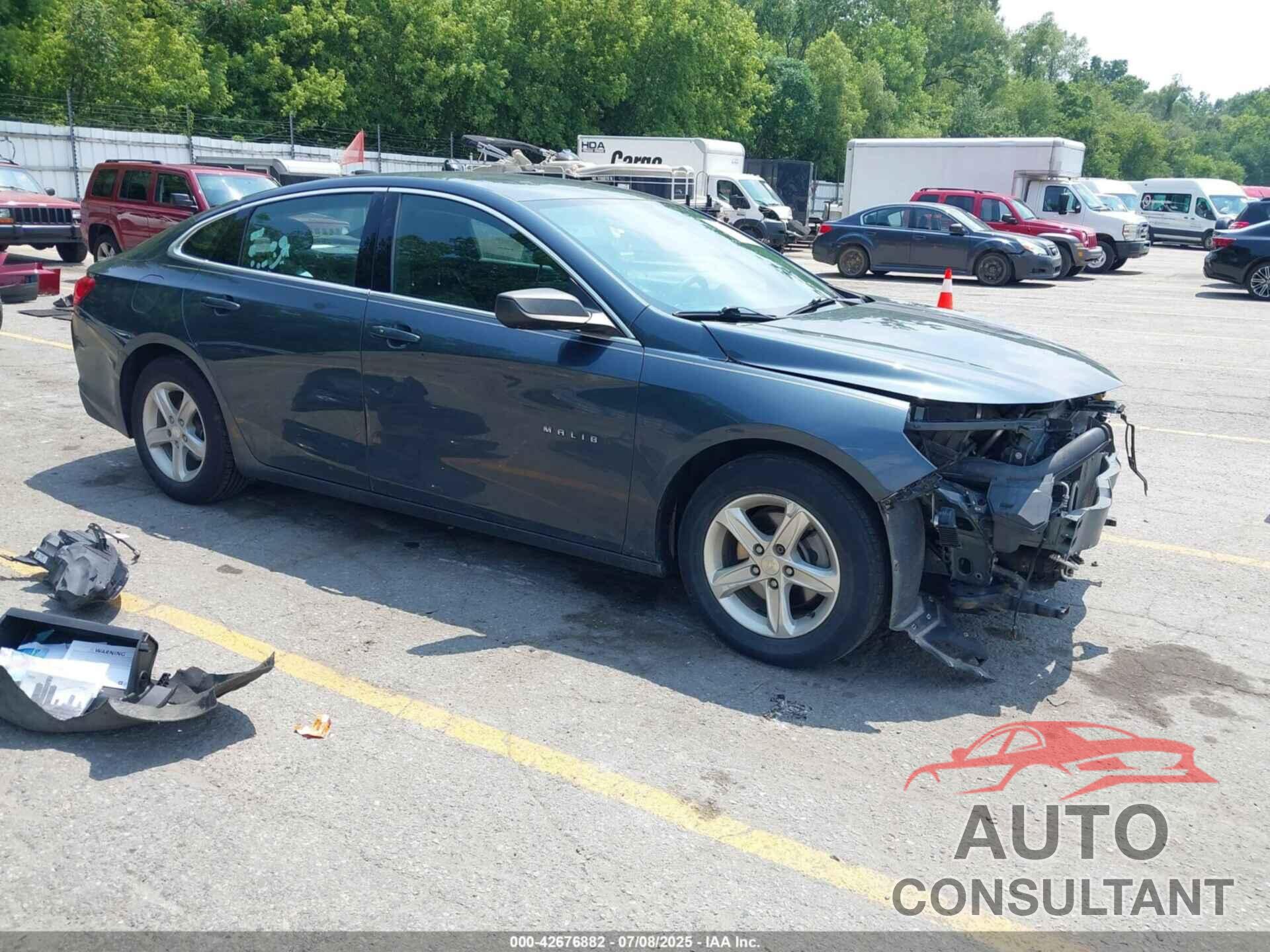 CHEVROLET MALIBU 2019 - 1G1ZB5ST2KF220643