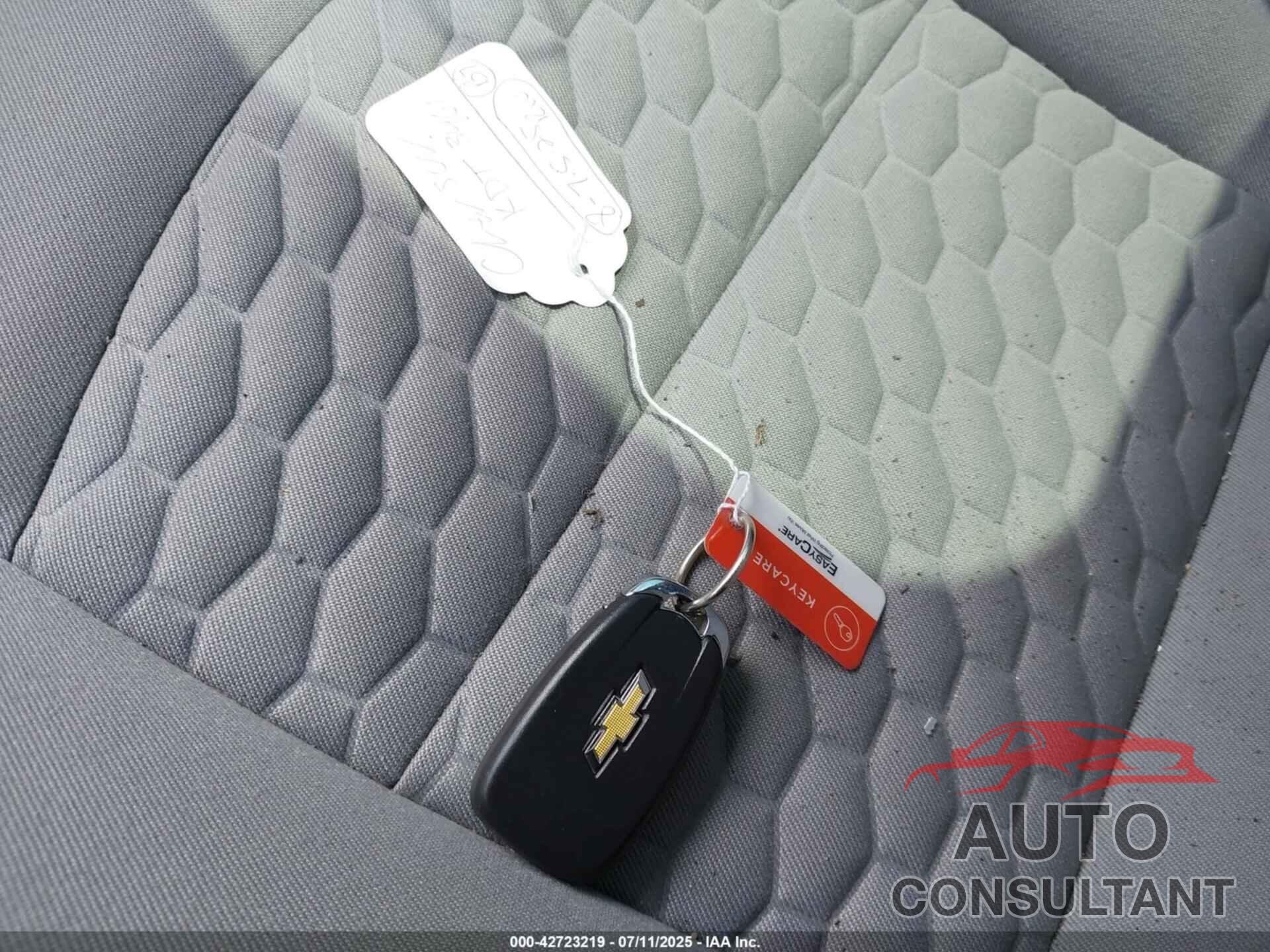 CHEVROLET EQUINOX 2019 - 3GNAXHEV4KS635938