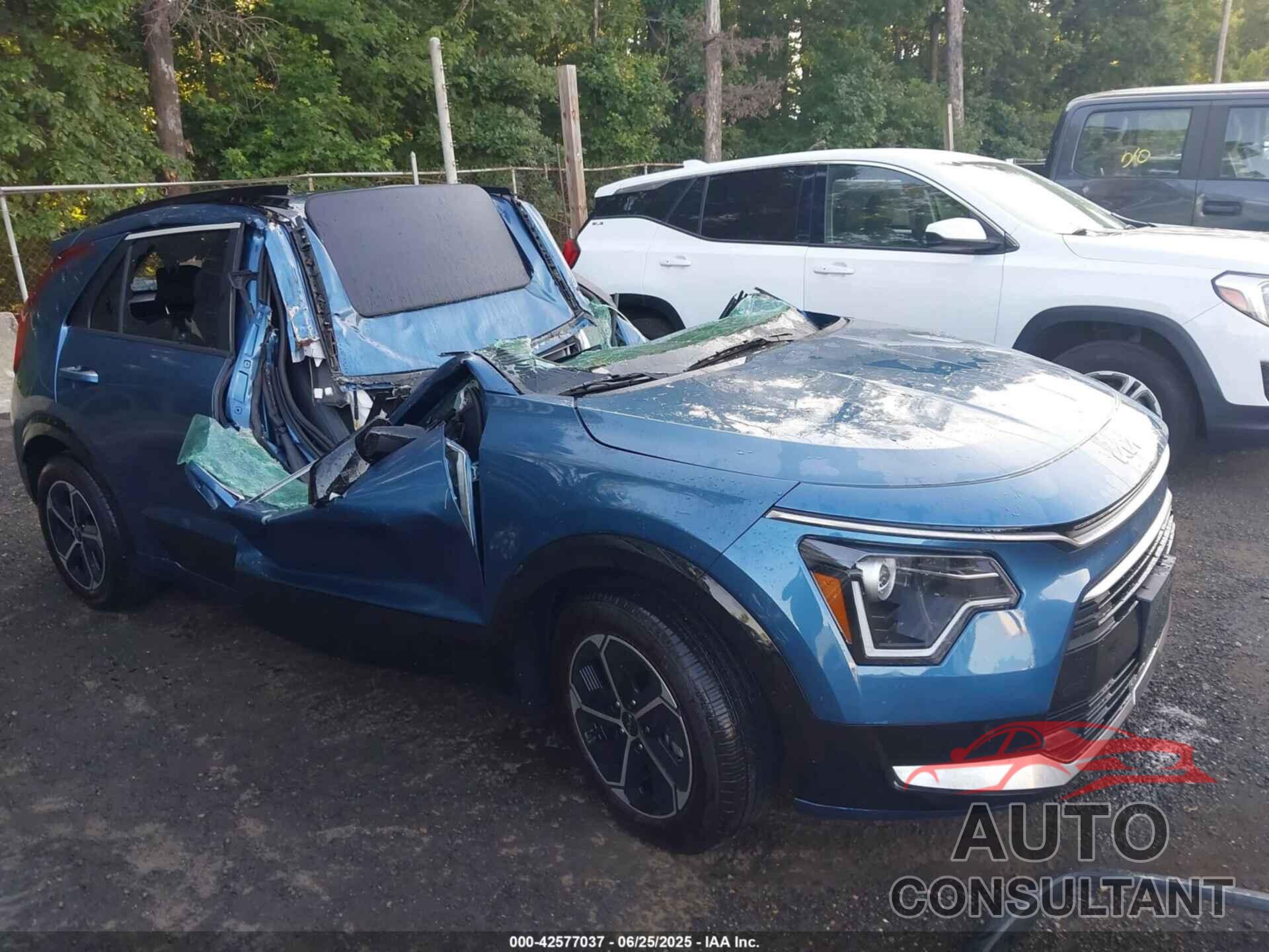 KIA NIRO 2025 - KNDCT3LEXS5267701