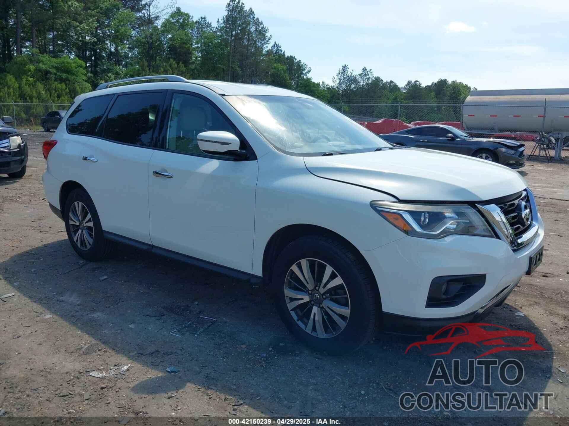 NISSAN PATHFINDER 2017 - 5N1DR2MN0HC667357