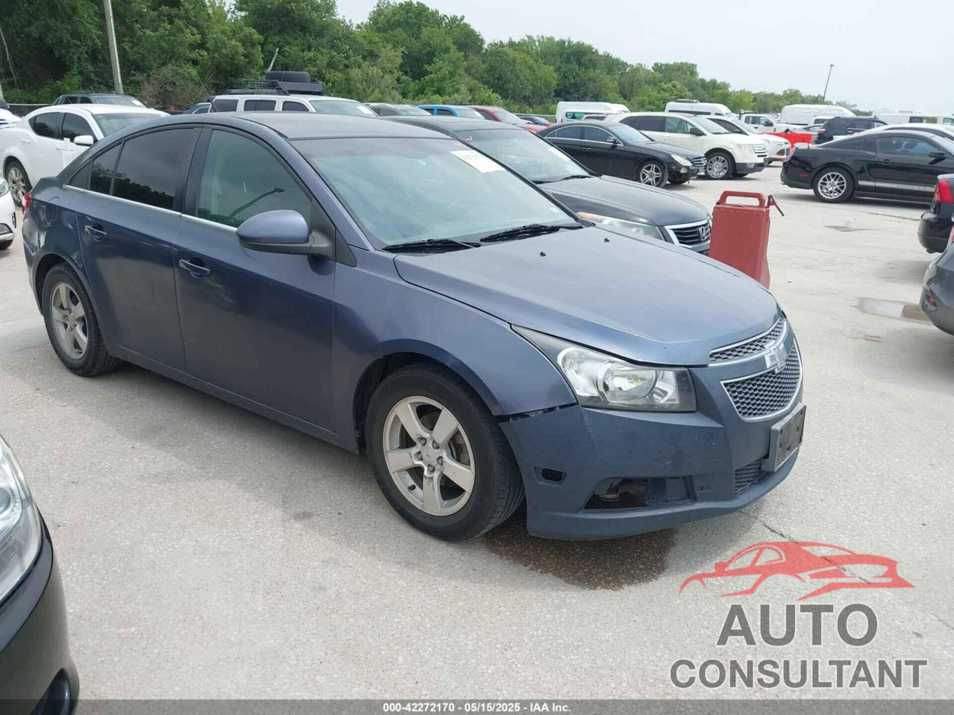 CHEVROLET CRUZE 2014 - 1G1PC5SB0E7329564