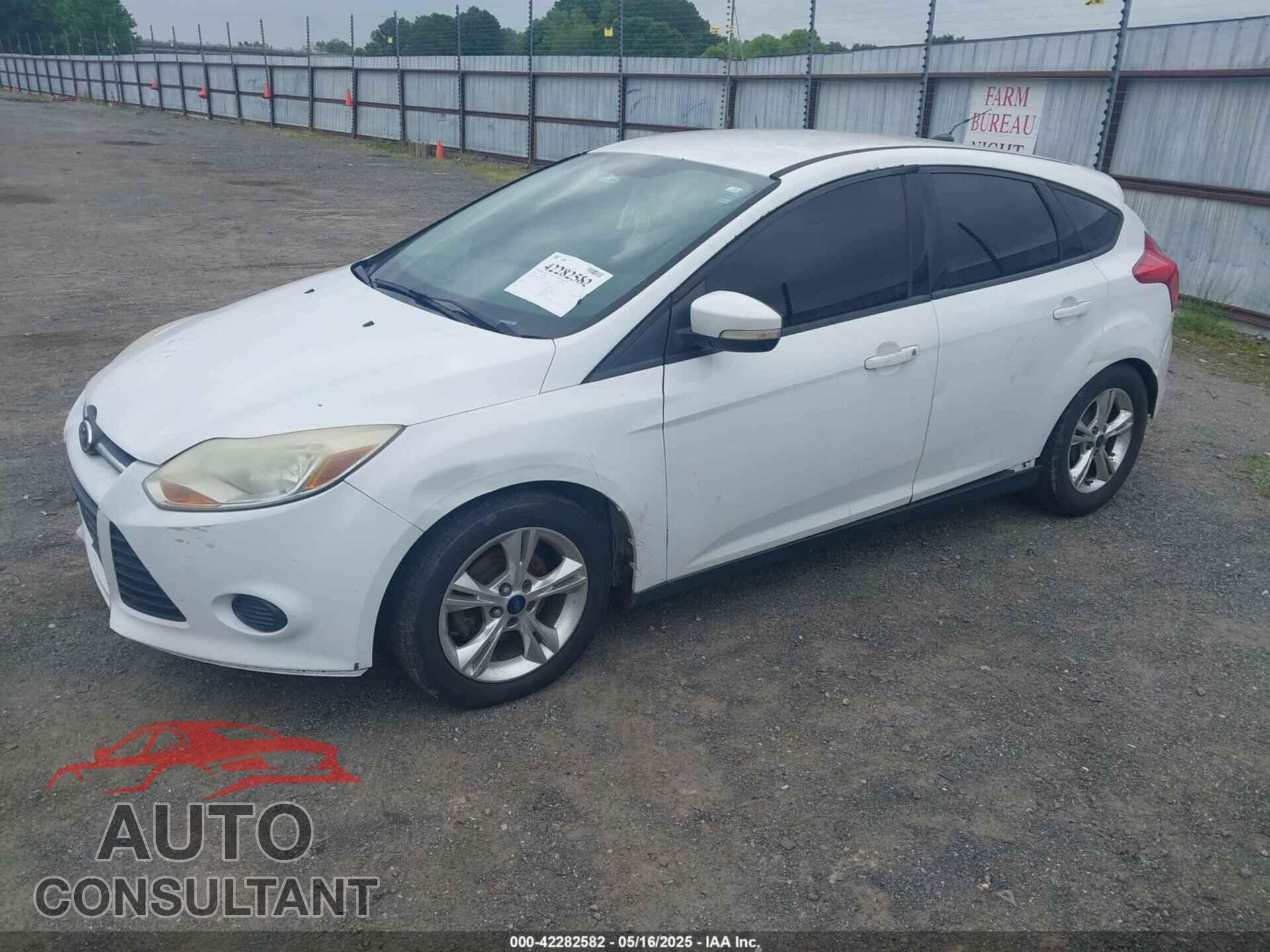 FORD FOCUS 2014 - 1FADP3K29EL233545