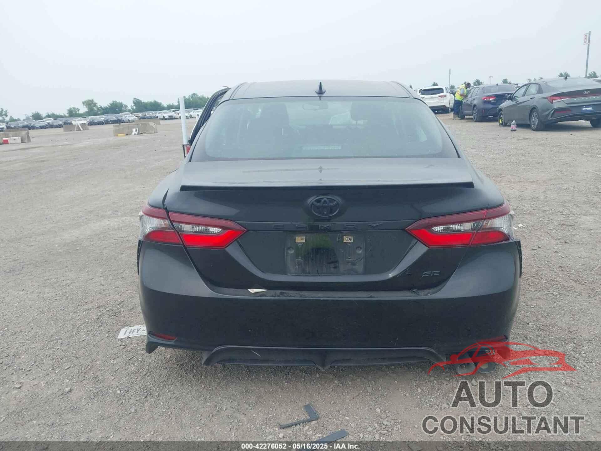 TOYOTA CAMRY 2021 - 4T1G11AK9MU473519