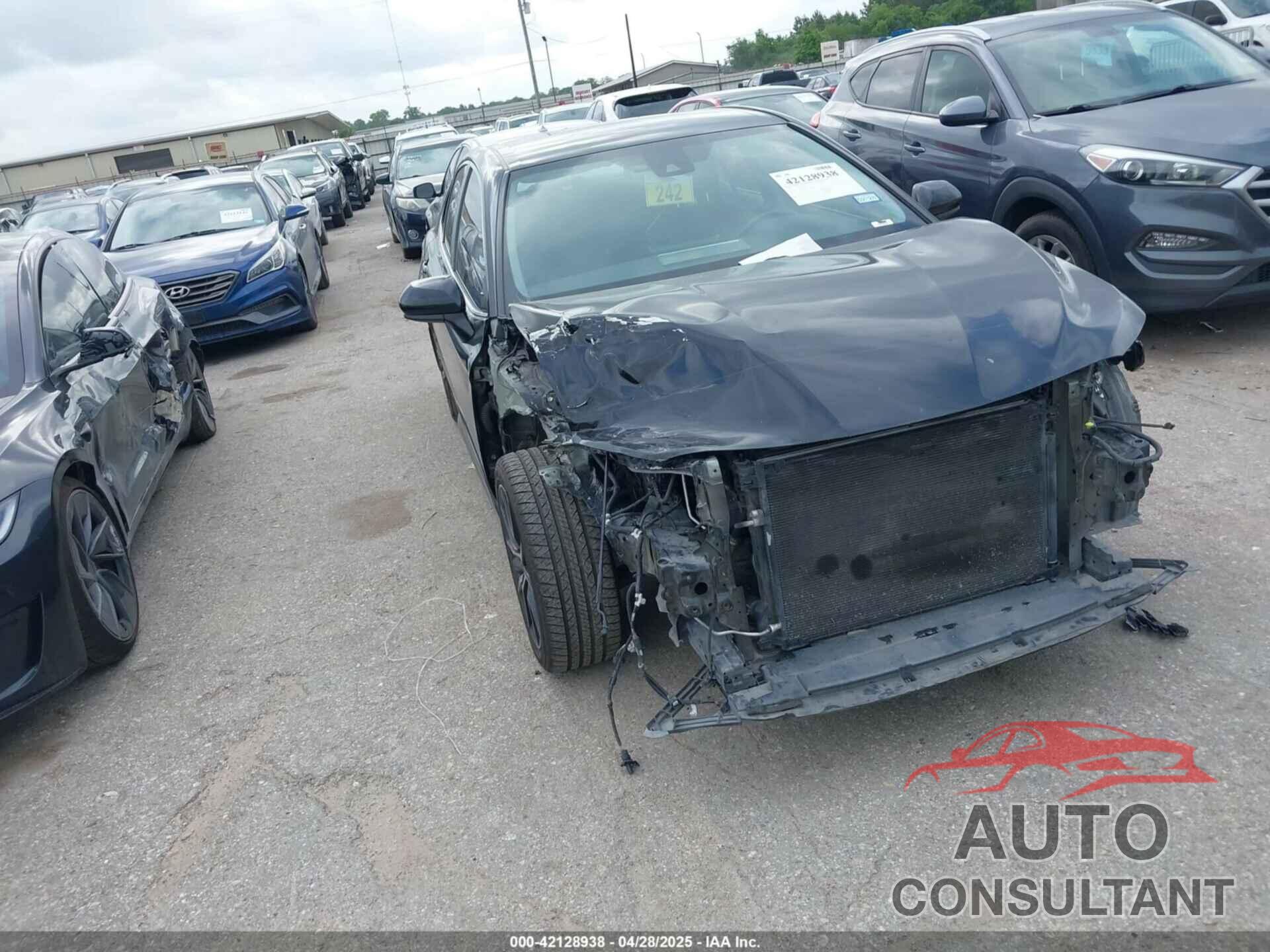 TOYOTA CAMRY 2021 - 4T1G11AK0MU439579