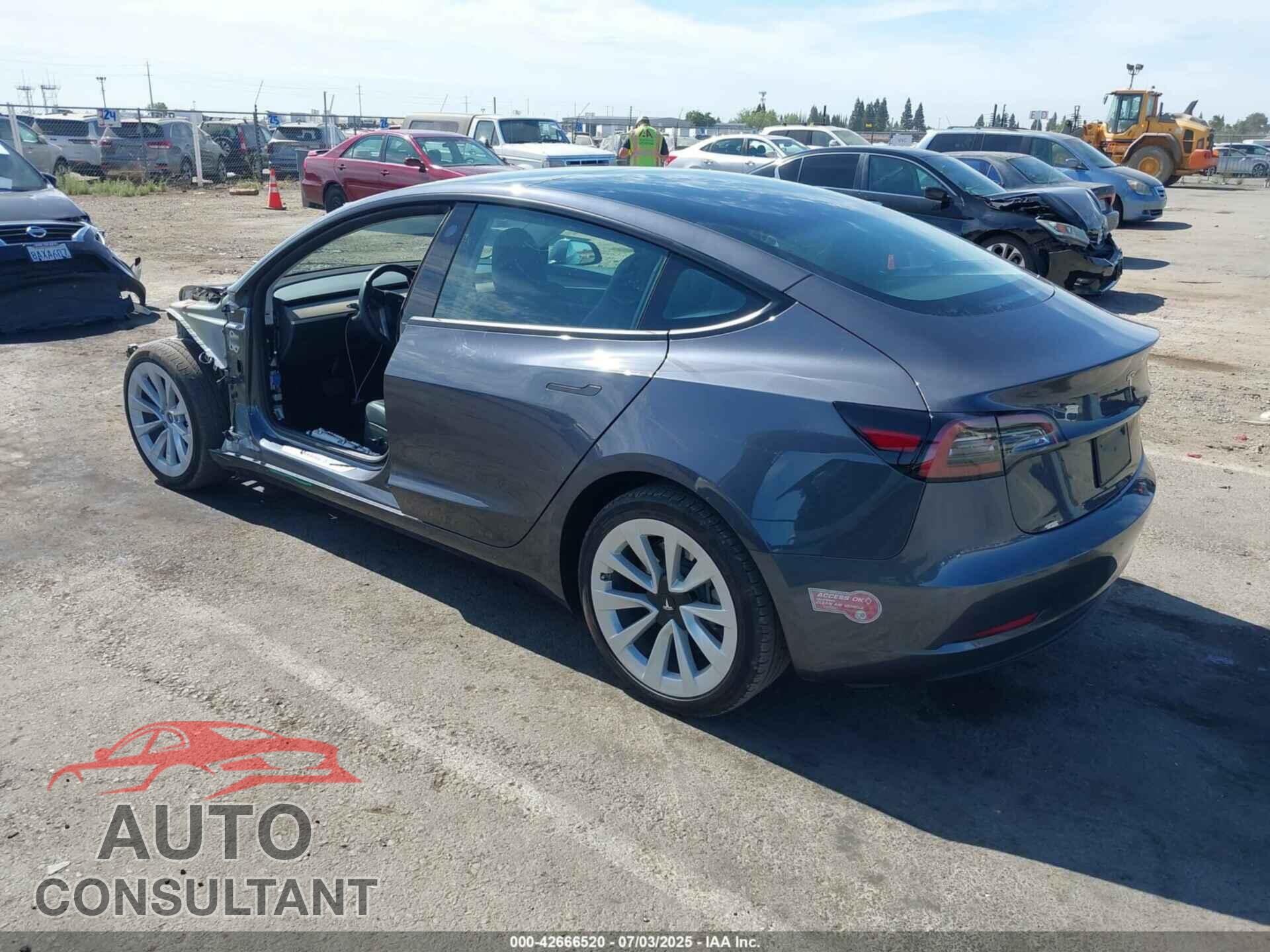 TESLA MODEL 3 2023 - 5YJ3E1EAXPF652089