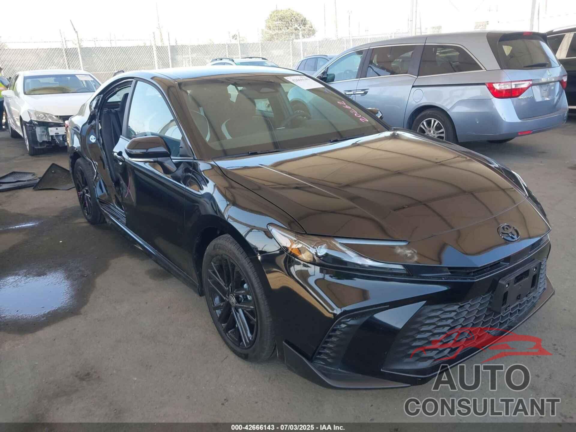 TOYOTA CAMRY 2025 - 4T1DAACK5SU140327