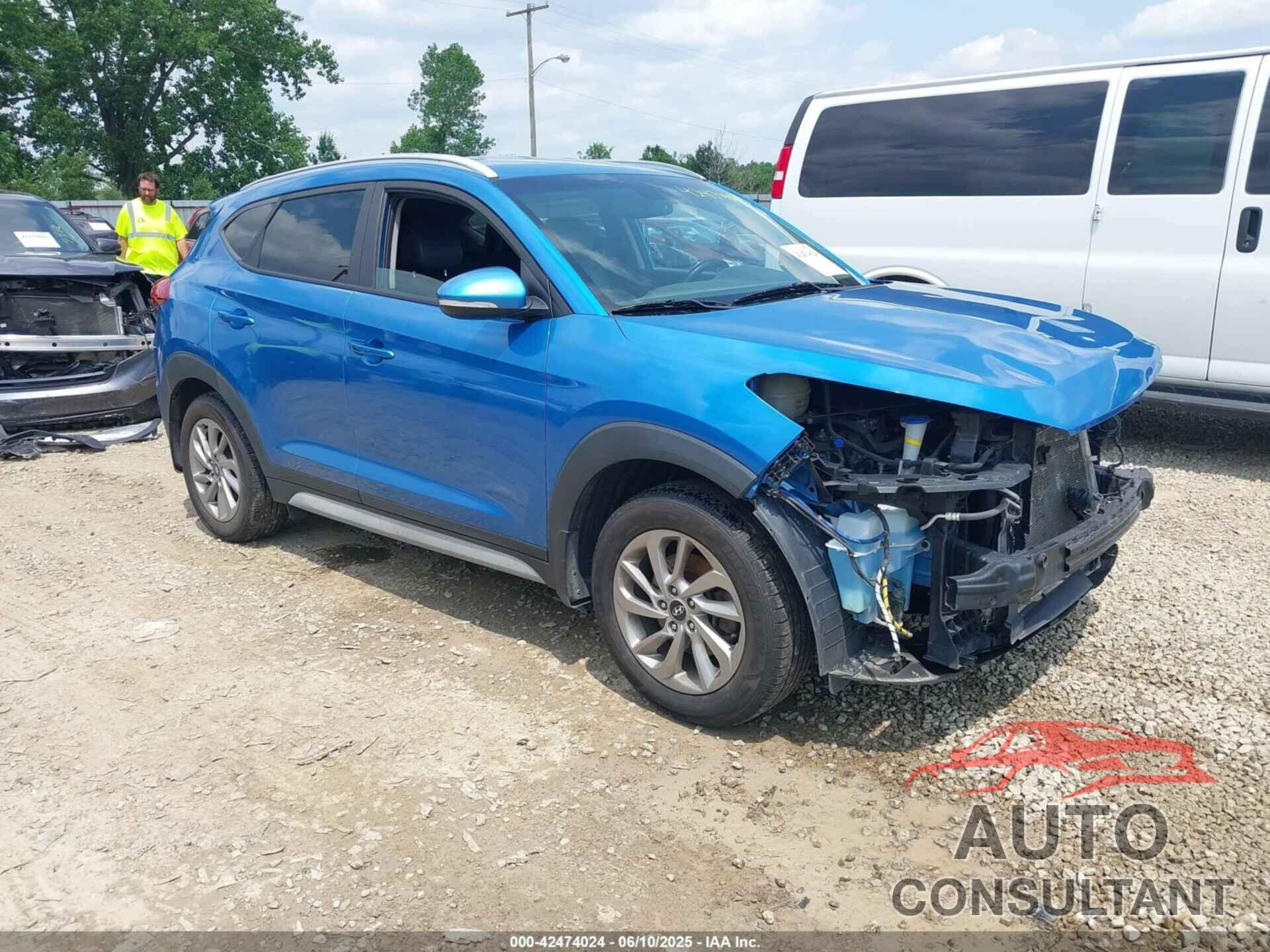 HYUNDAI TUCSON 2017 - KM8J3CA49HU441401
