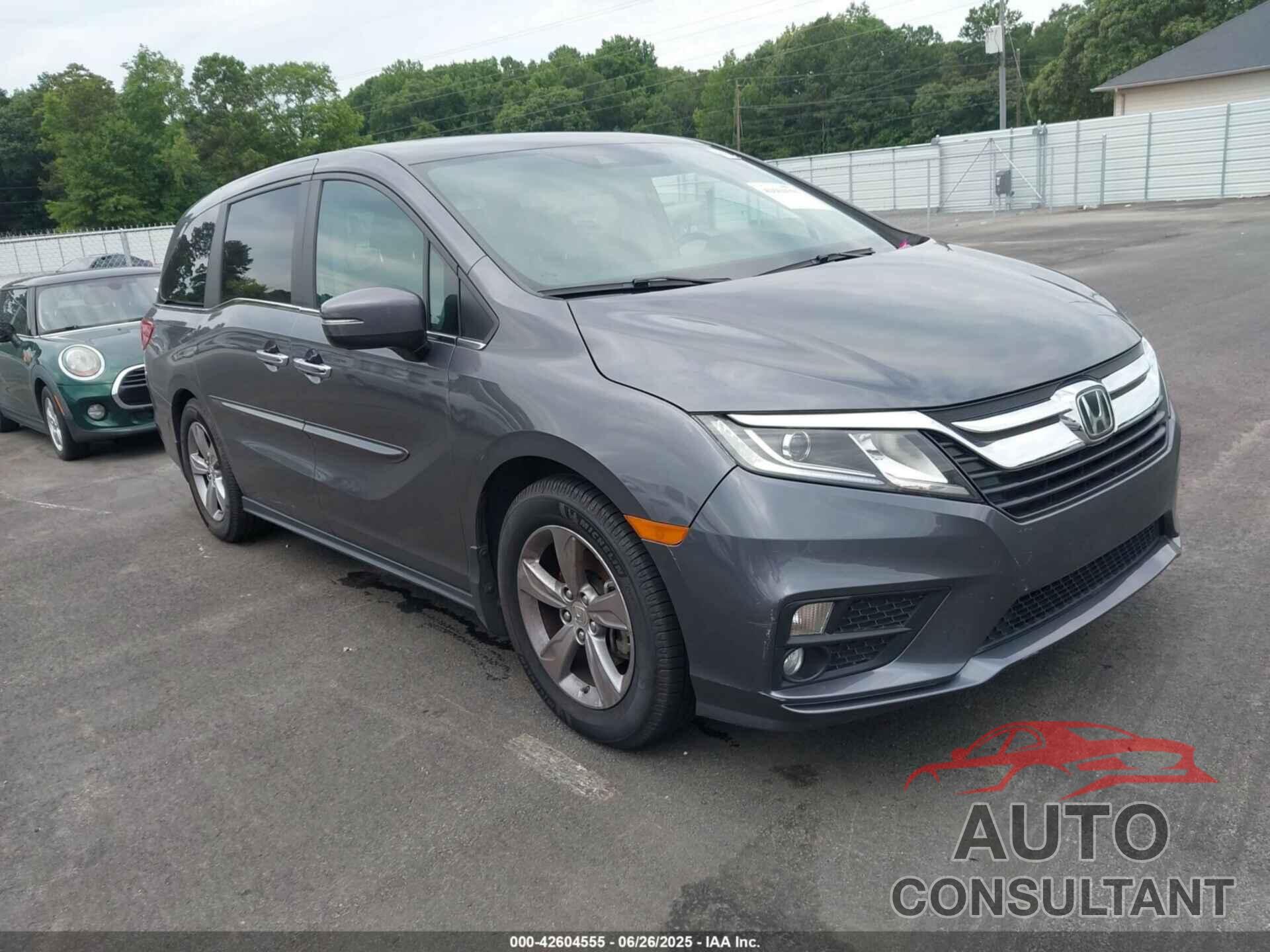 HONDA ODYSSEY 2018 - 5FNRL6H70JB066747