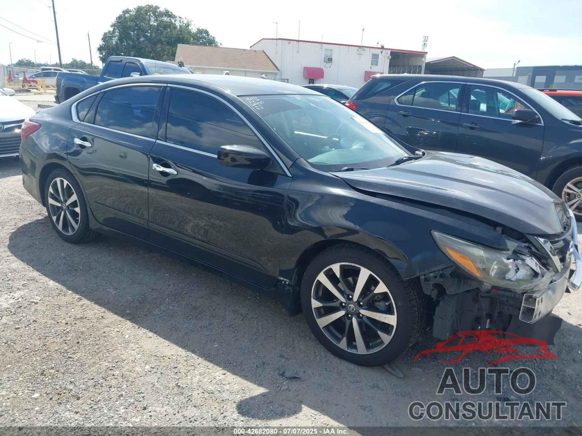 NISSAN ALTIMA 2017 - 1N4AL3AP8HC111842