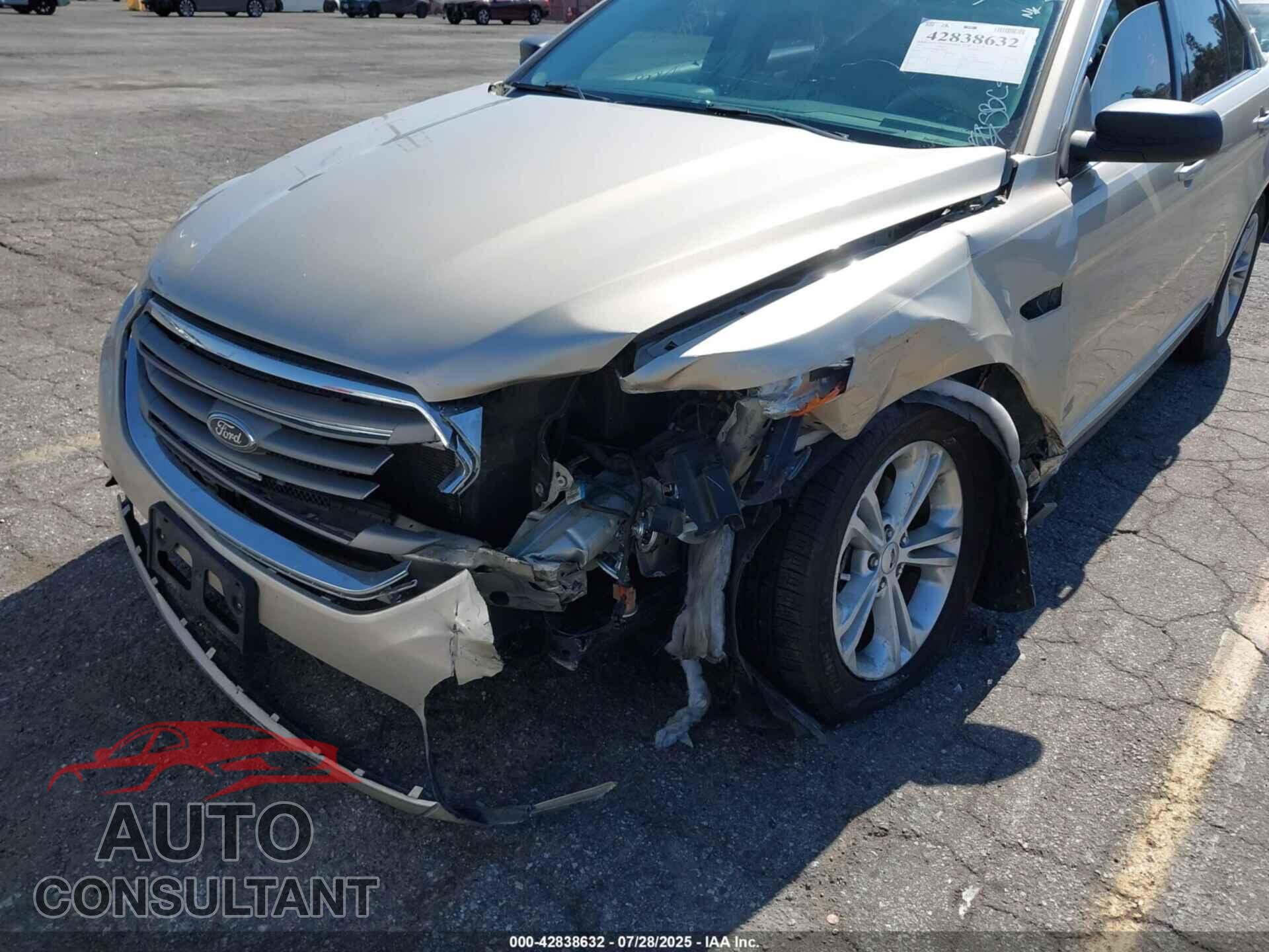 FORD TAURUS 2017 - 1FAHP2D88HG137724