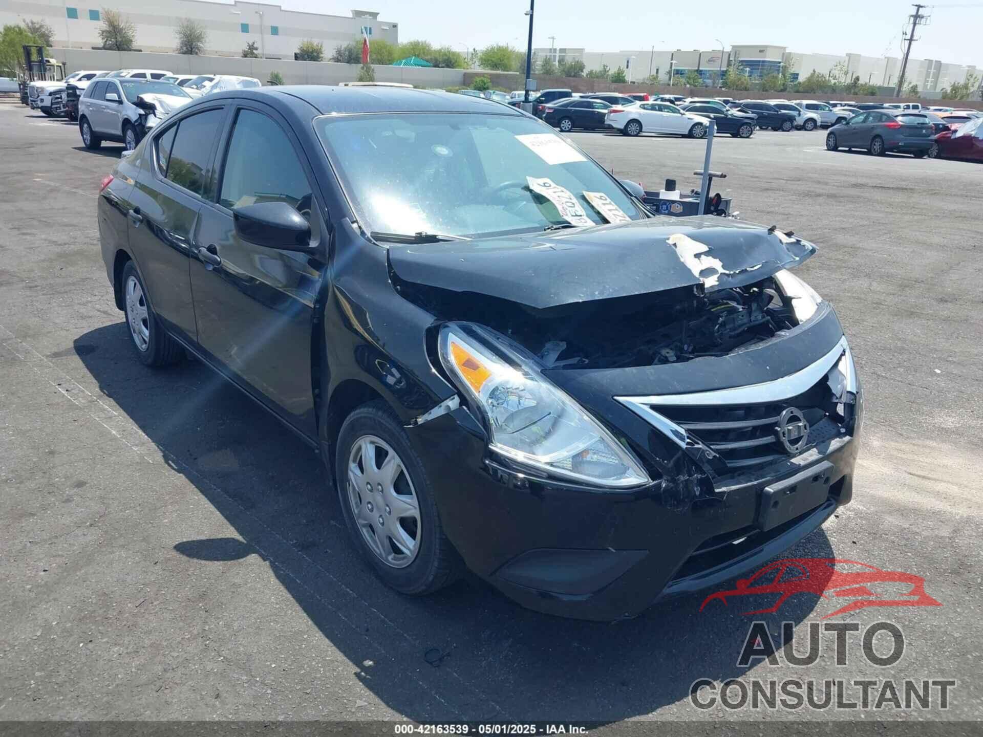 NISSAN VERSA 2018 - 3N1CN7AP4JL802688