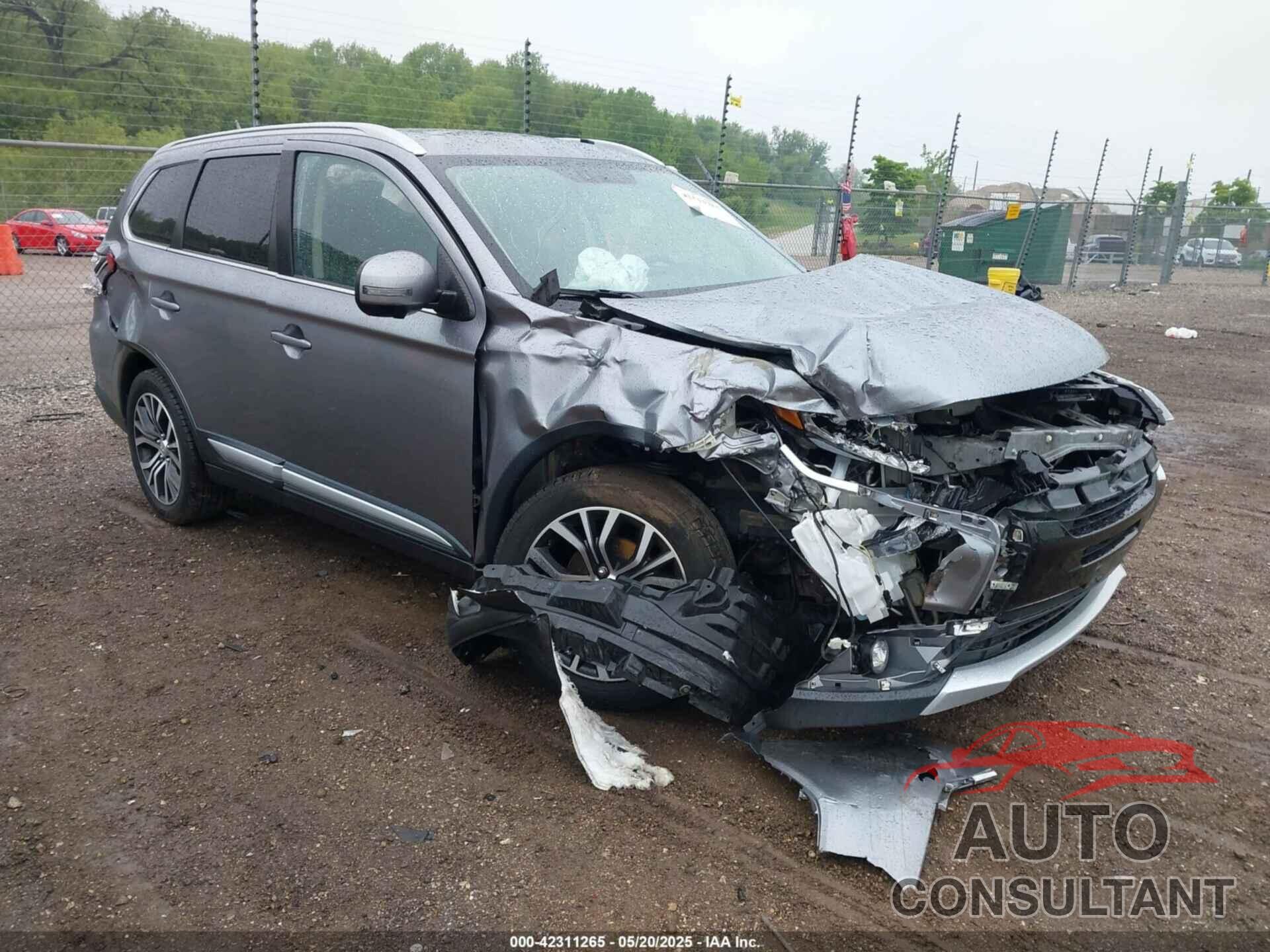 MITSUBISHI OUTLANDER 2018 - JA4AD3A35JZ064058