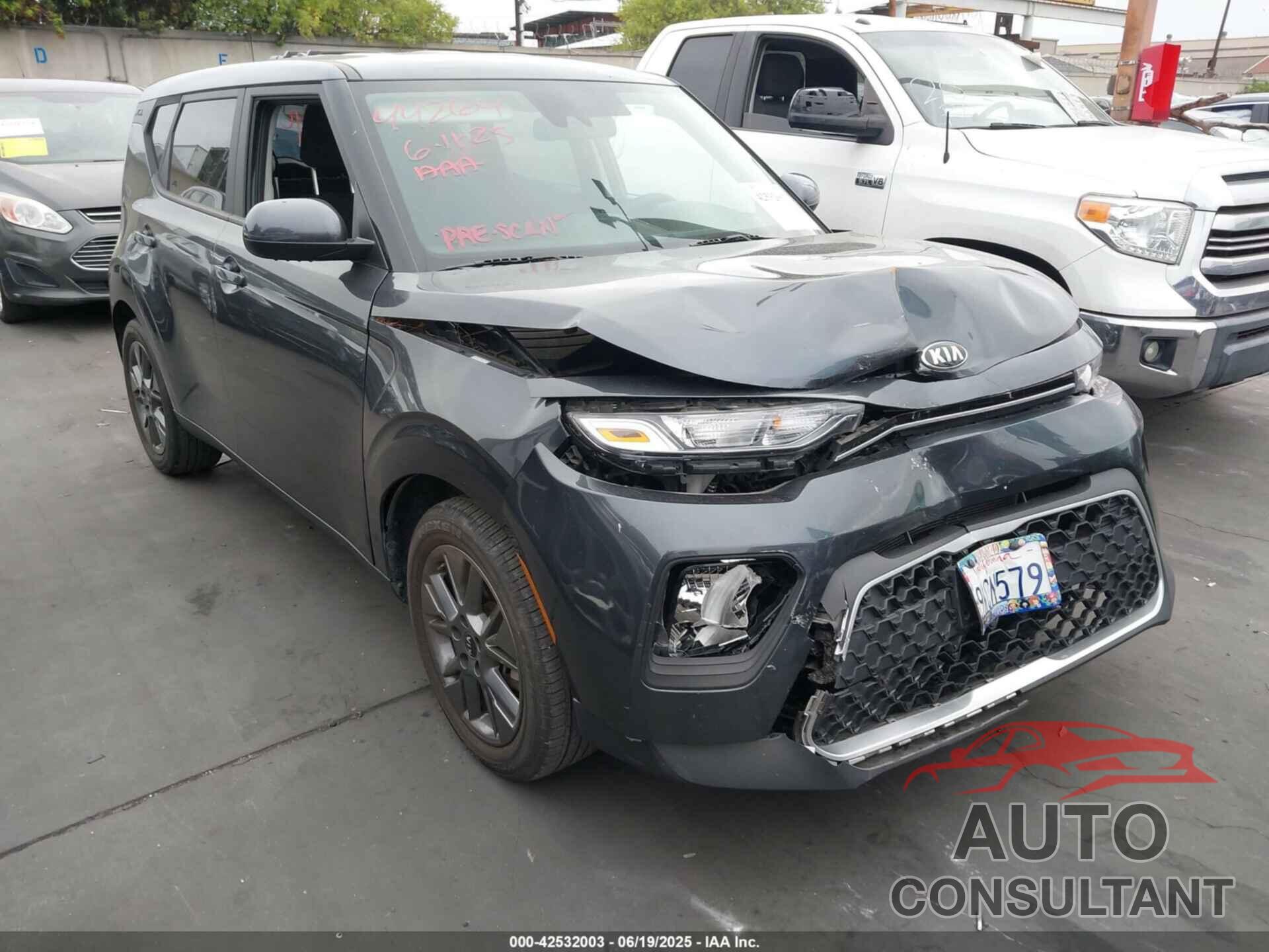 KIA SOUL 2021 - KNDJ23AU3M7791946