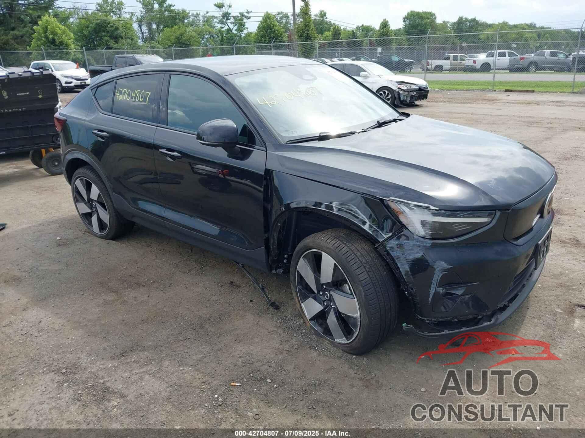 VOLVO C40 RECHARGE PURE ELECTRIC 2023 - YV4ED3GM3P2038449